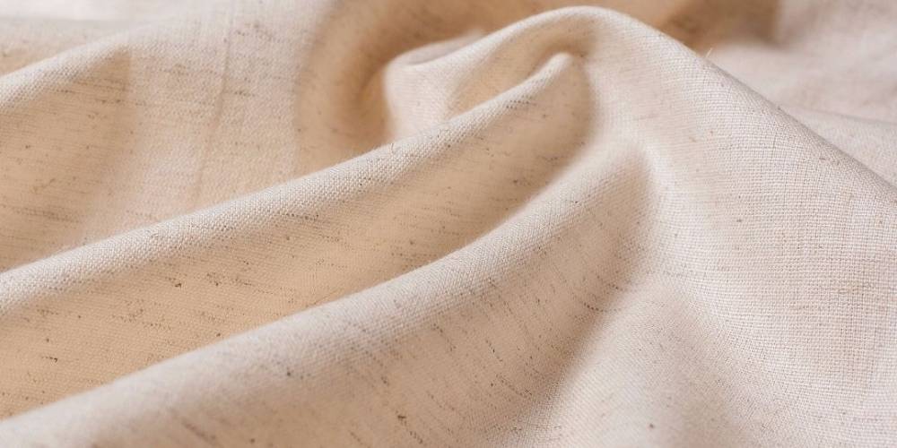 Best fabrics, prints, and outfits for this Holi.