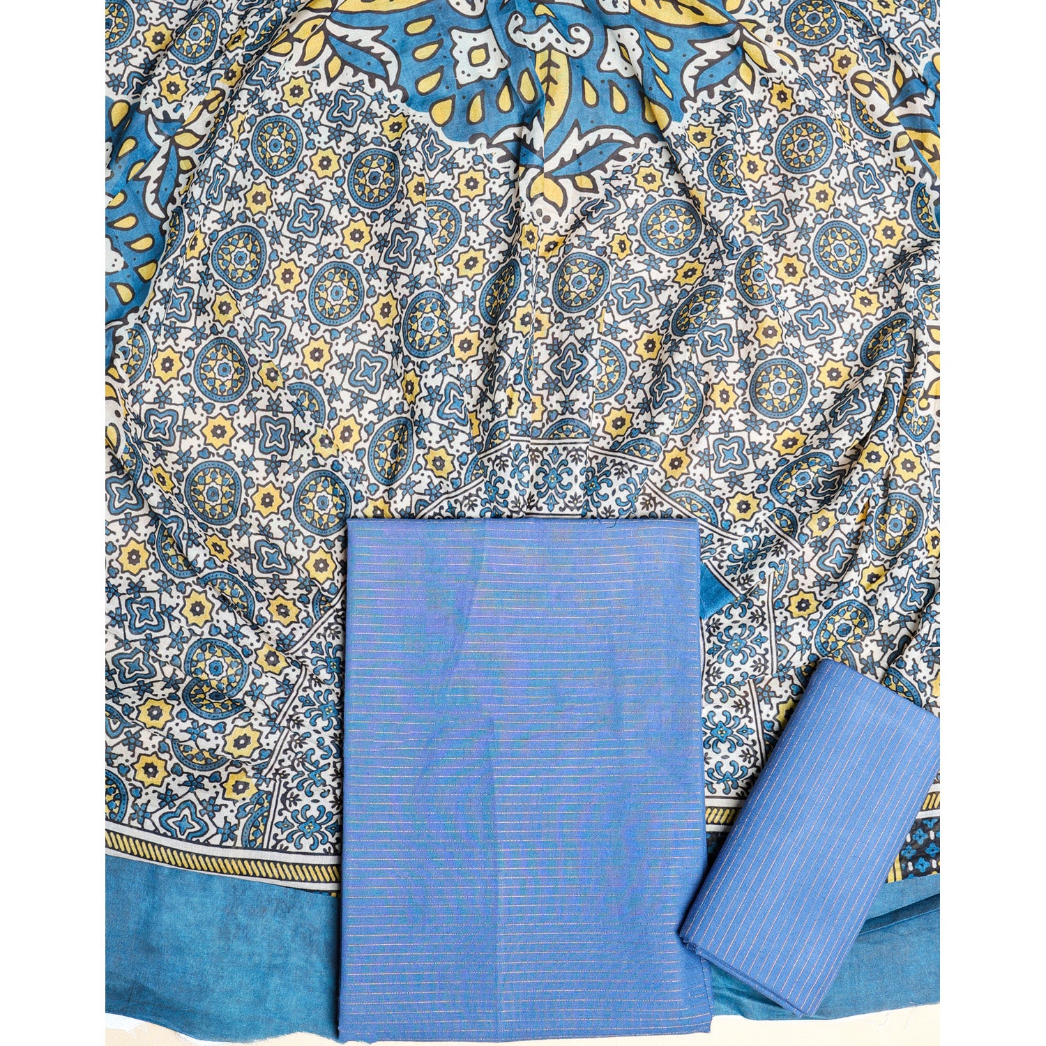 PURE COTTON HANDLOOM SUIT SET