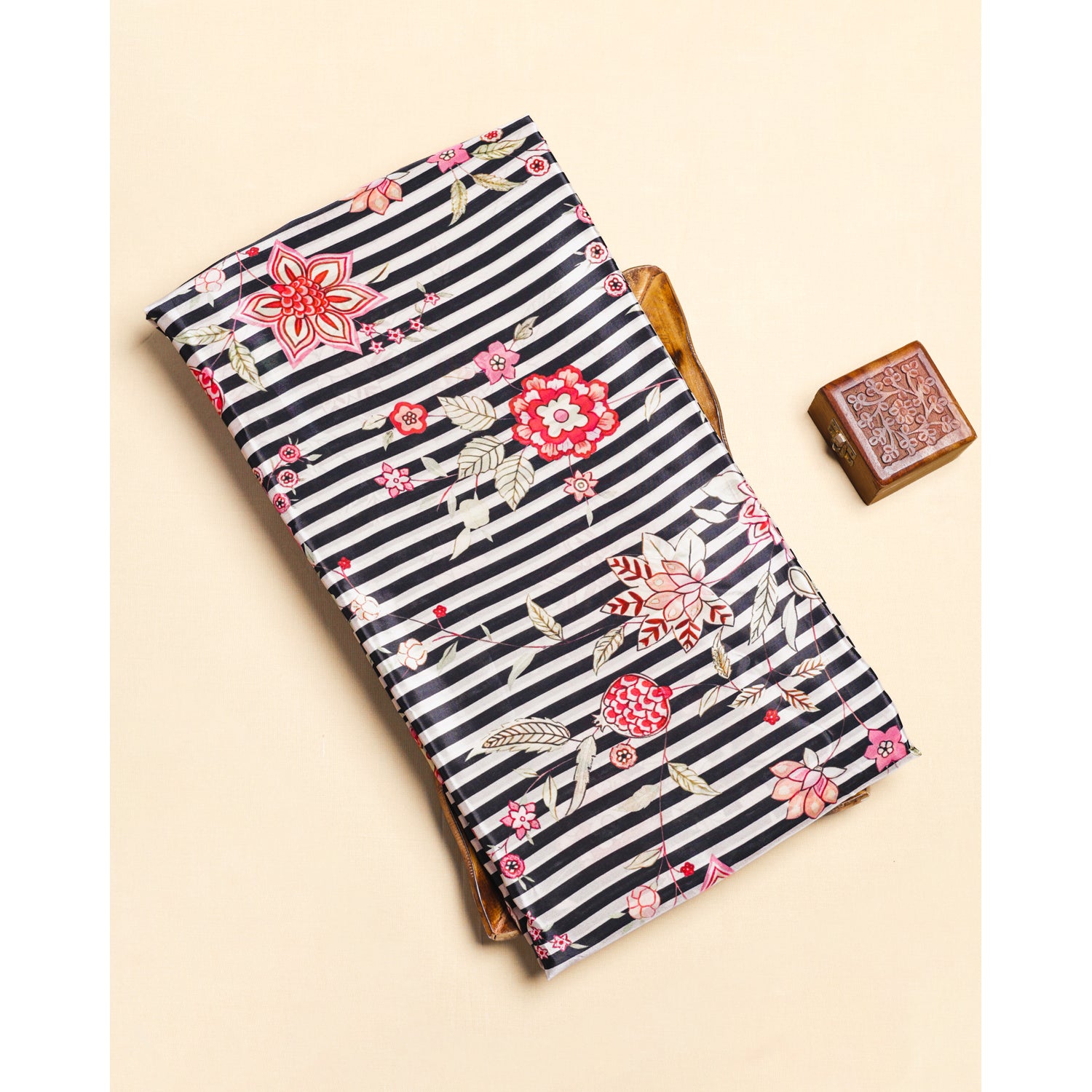 PURE NATURAL CREPE SILK PRINTED FABRIC