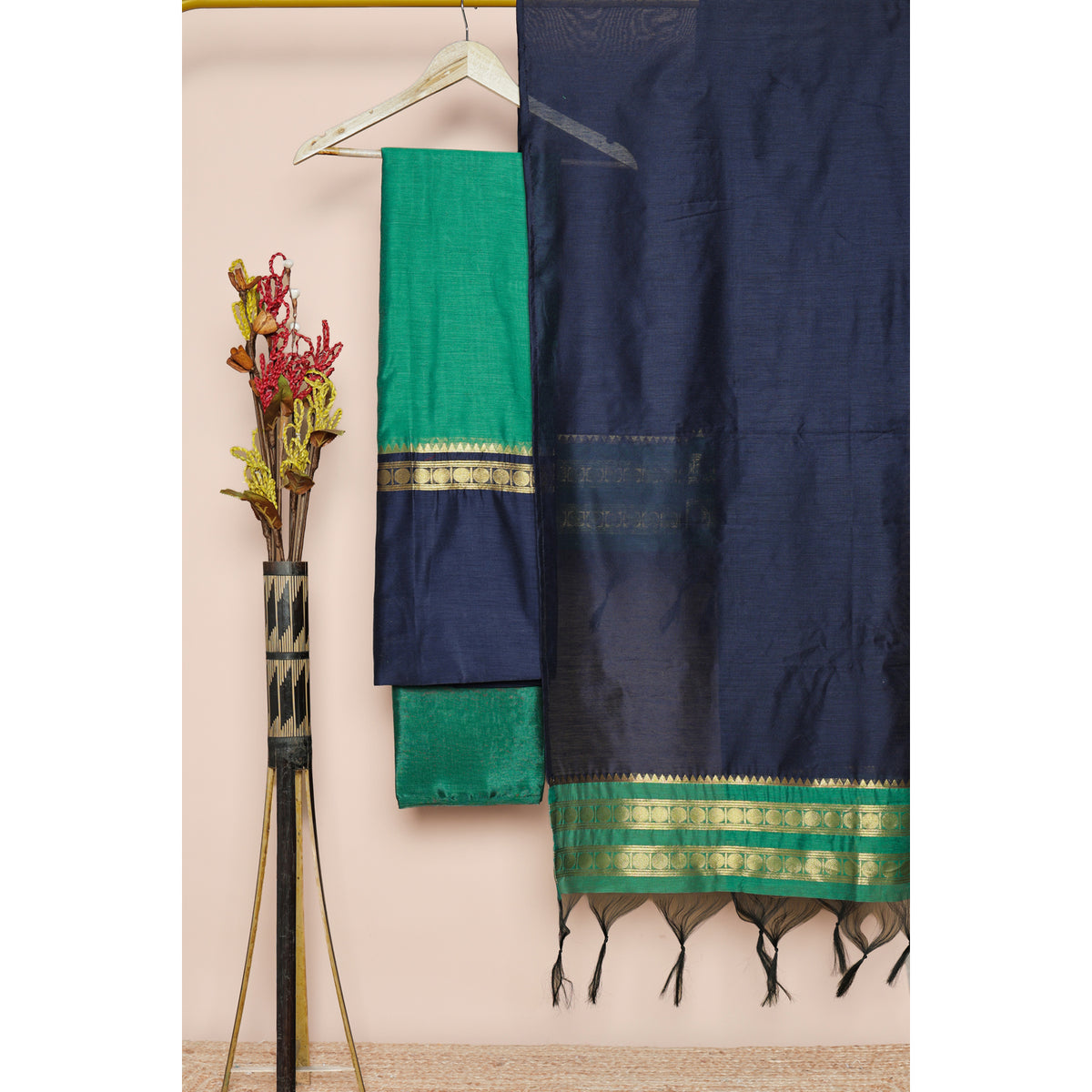 NARAYANPET JACQUARD SILK SUIT SET