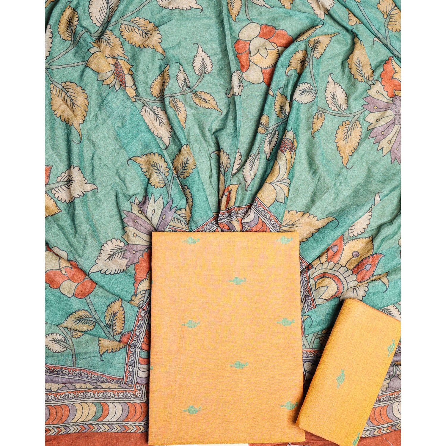 PURE COTTON HANDLOOM SUIT SET