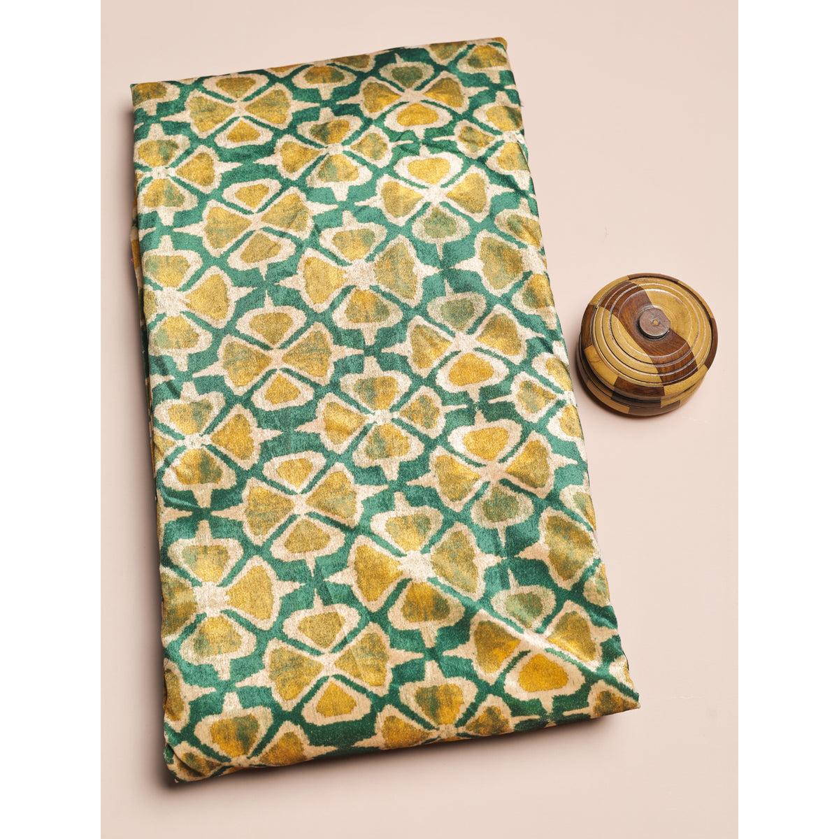VELVET DIGITAL PRINTED FABRIC