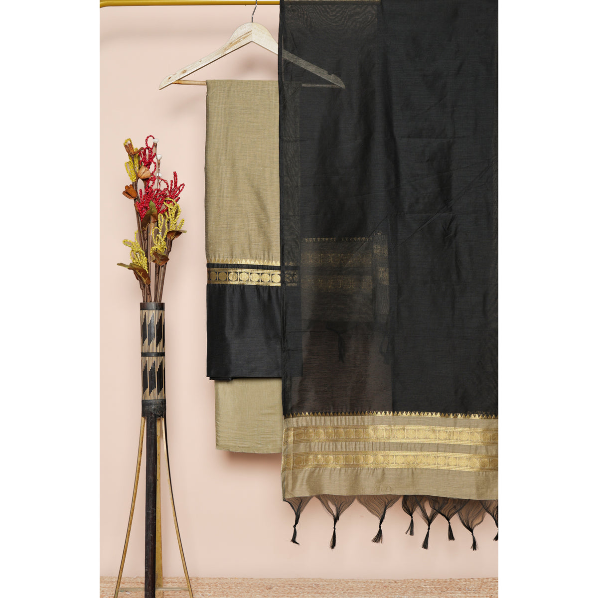 NARAYANPET JACQUARD SILK SUIT SET