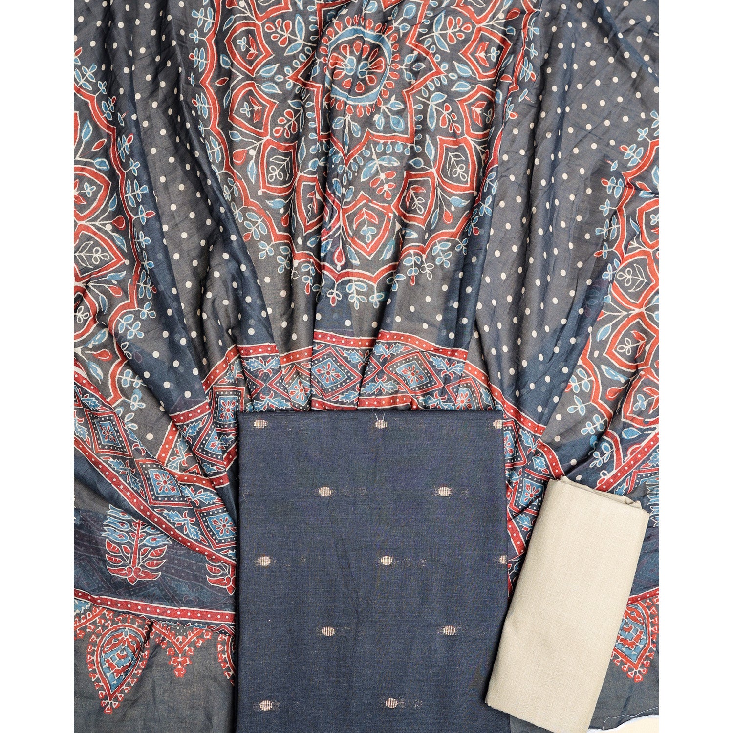 PURE COTTON HANDLOOM SUIT SET