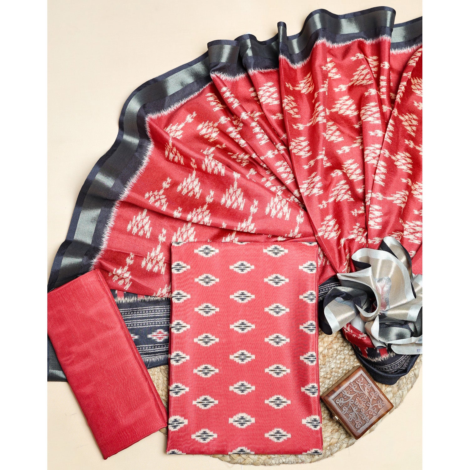 SEMI TUSSAR IKAT SUIT SET