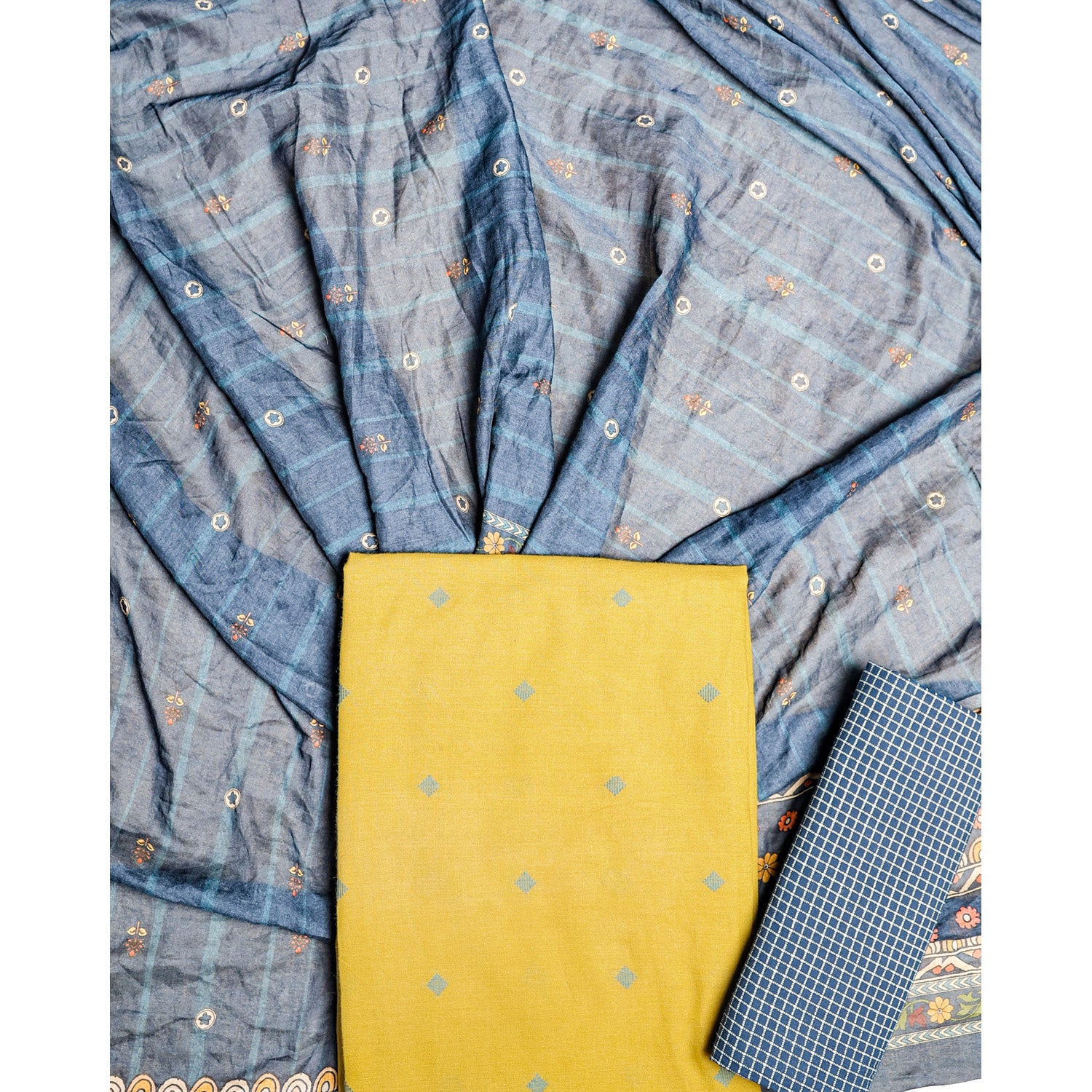 PURE COTTON HANDLOOM SUIT SET
