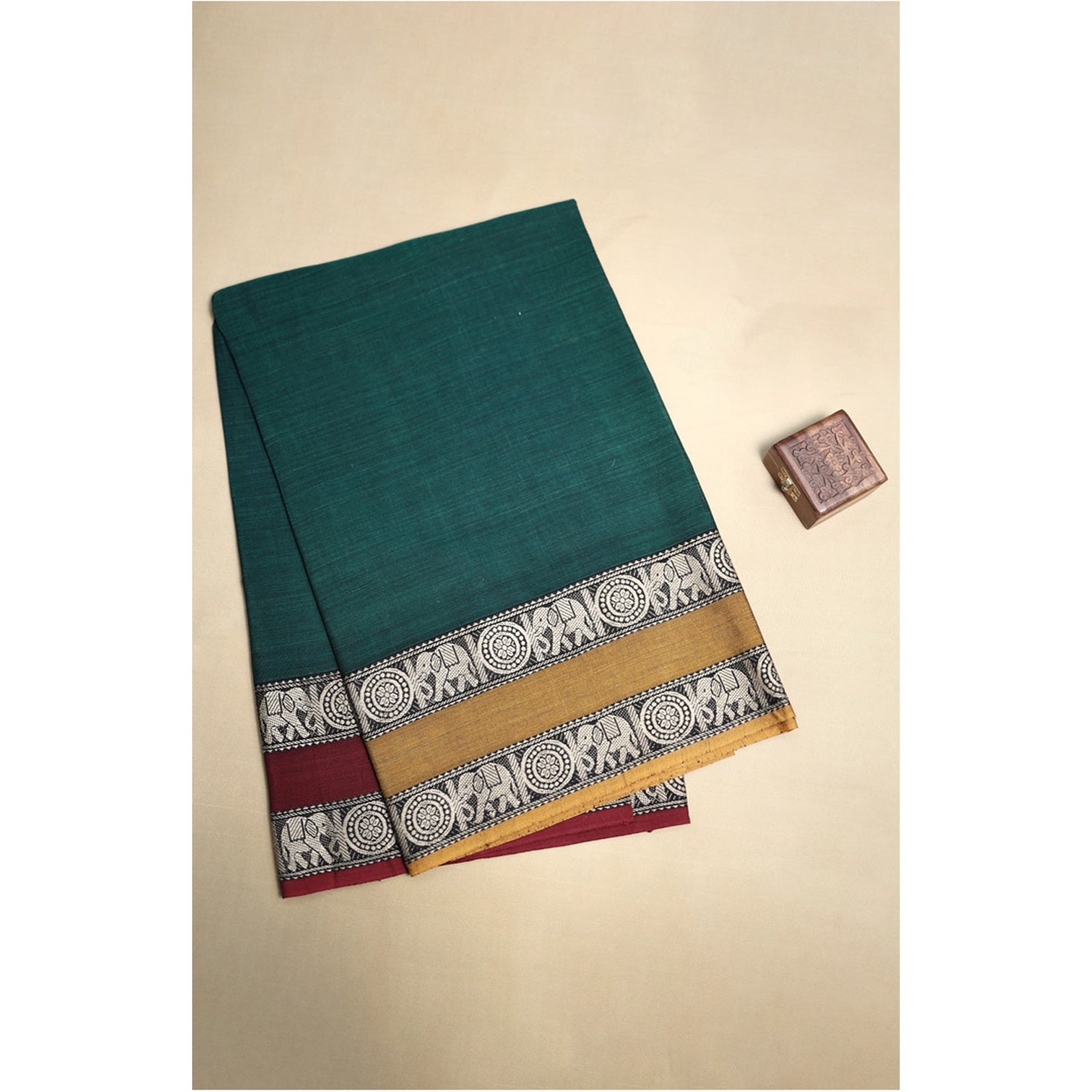 HANDLOOM COTTON NARAYANPET BORDER FABRIC