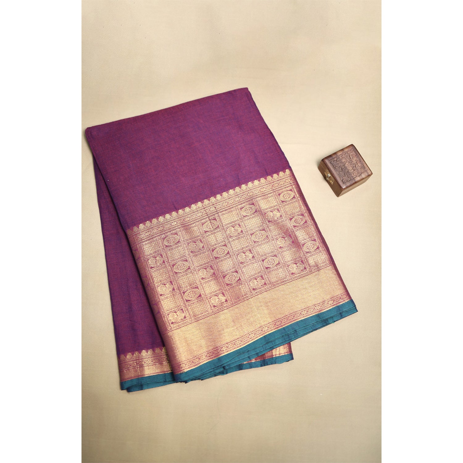 HANDLOOM COTTON NARAYANPET BORDER FABRIC