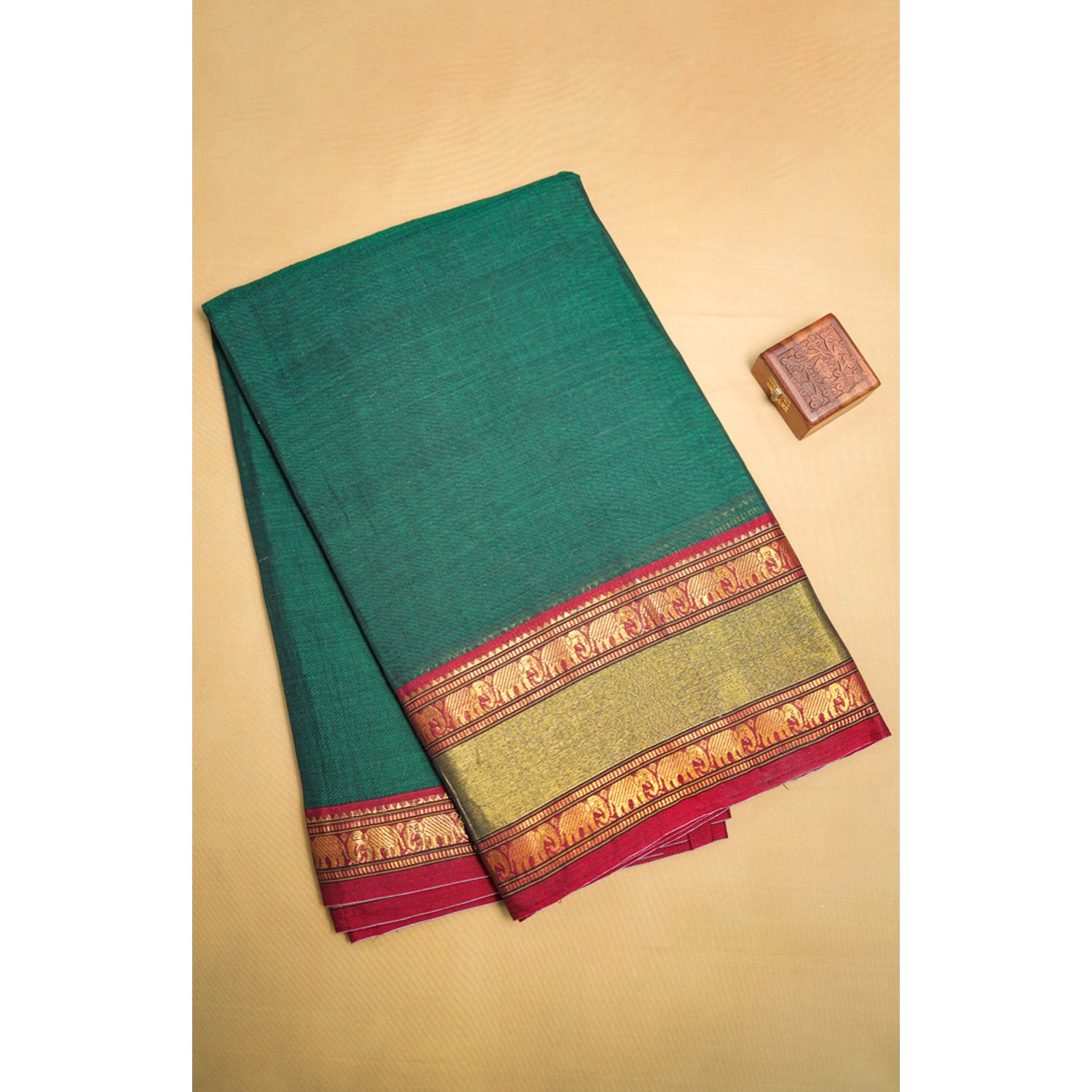 HANDLOOM COTTON NARAYANPET BORDER FABRIC