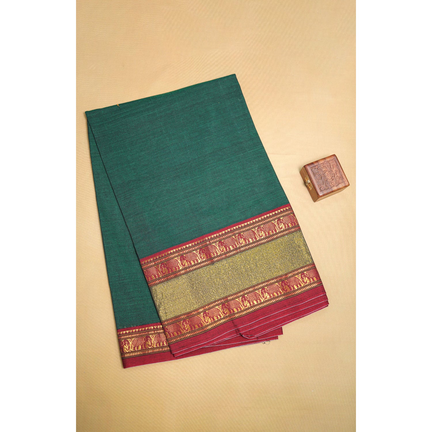HANDLOOM COTTON NARAYANPET BORDER FABRIC