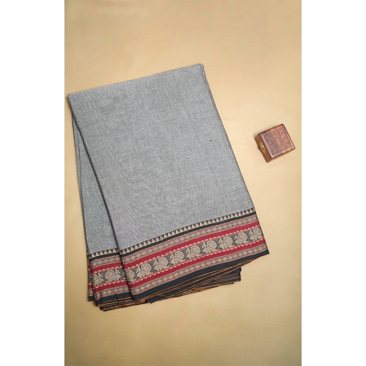 HANDLOOM COTTON NARAYANPET BORDER FABRIC