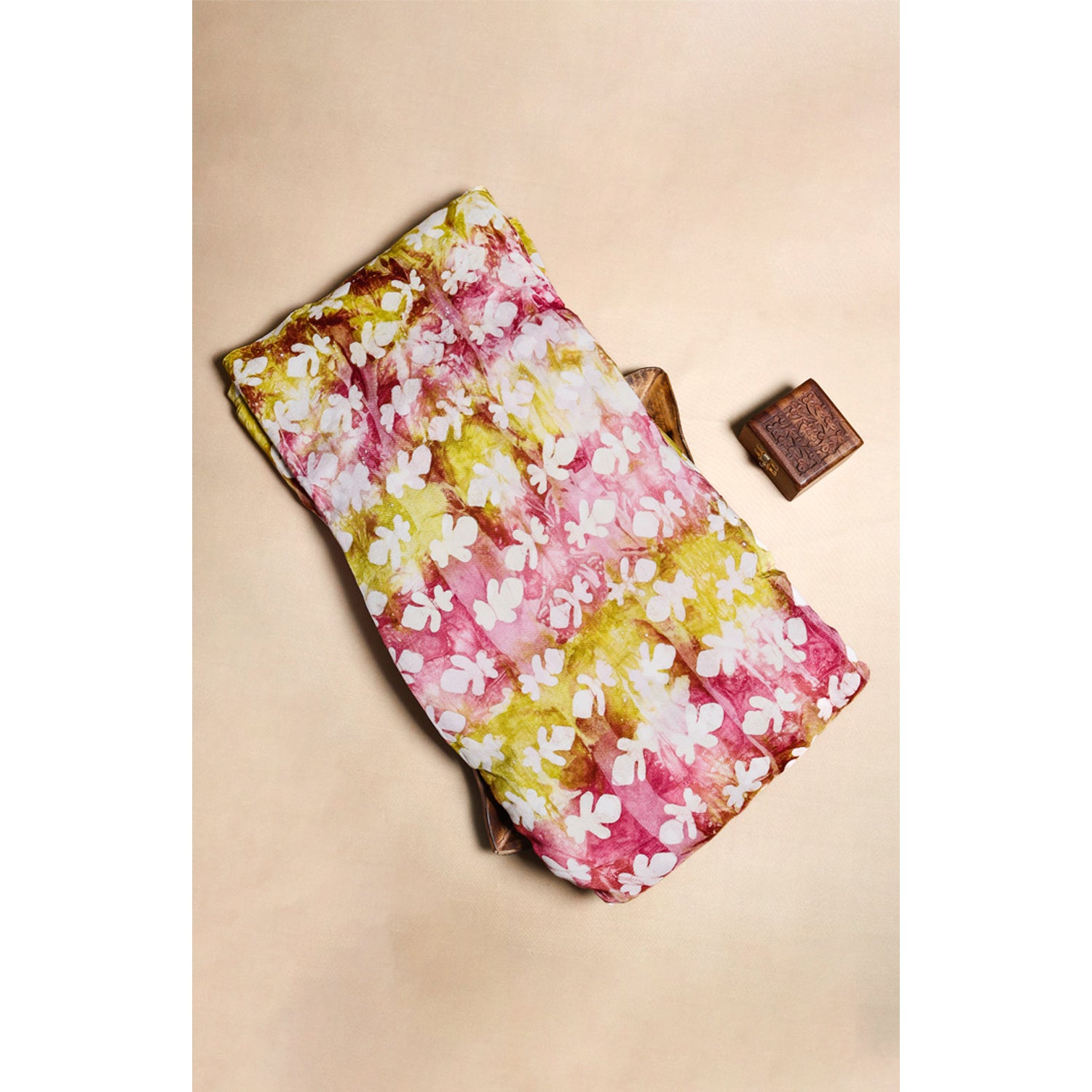 MUSLIN BATIK PRINTED FABRIC