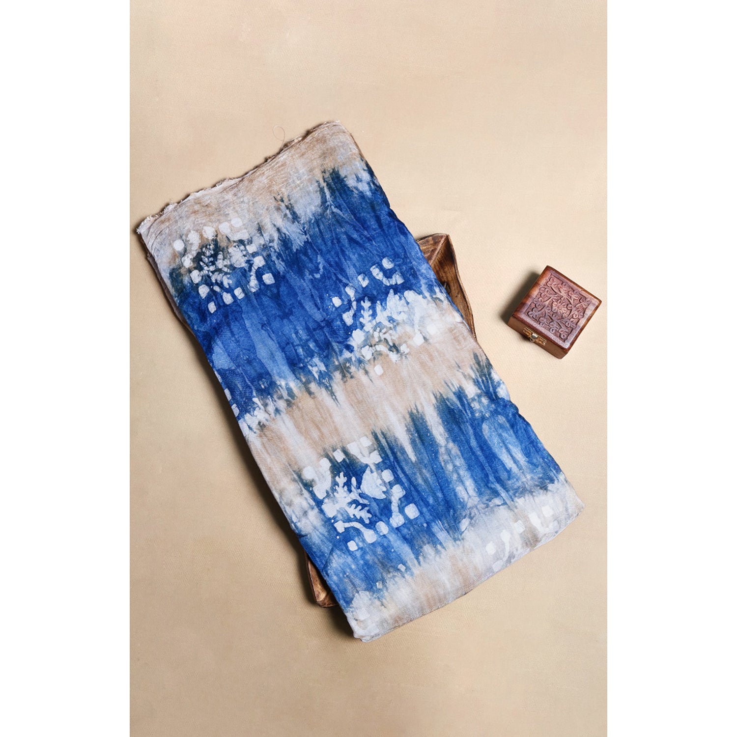 MUSLIN BATIK PRINTED FABRIC