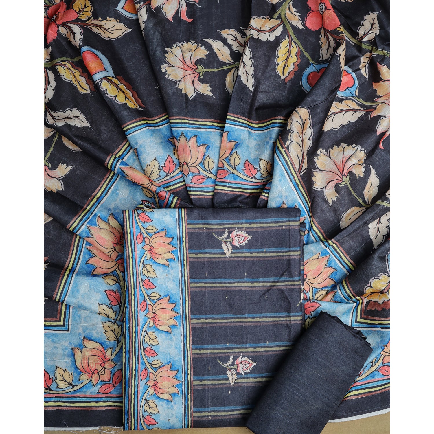 SEMI TUSSAR PRINTED SUIT SET