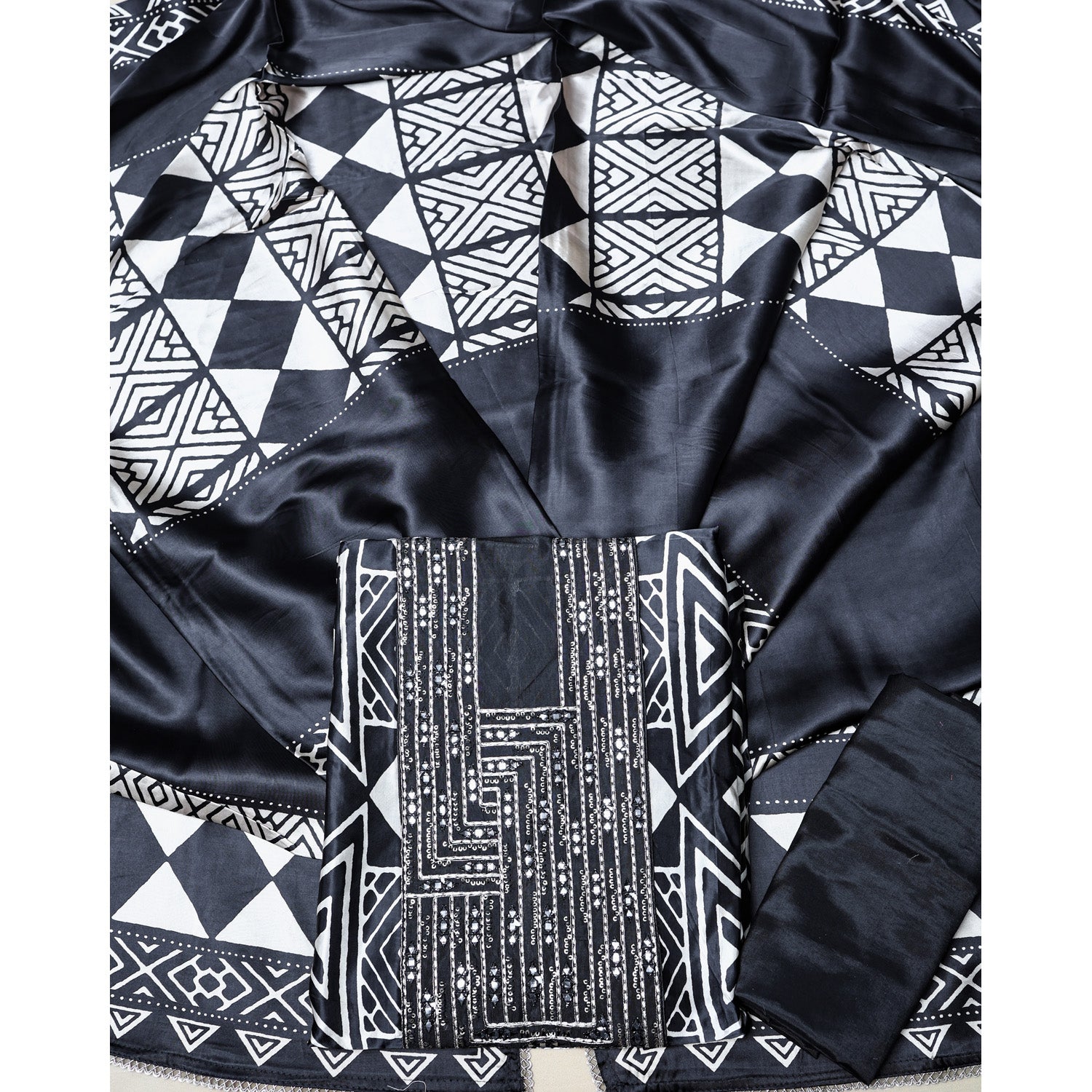 PURE GAJJI SILK PRINTED SUIT SET