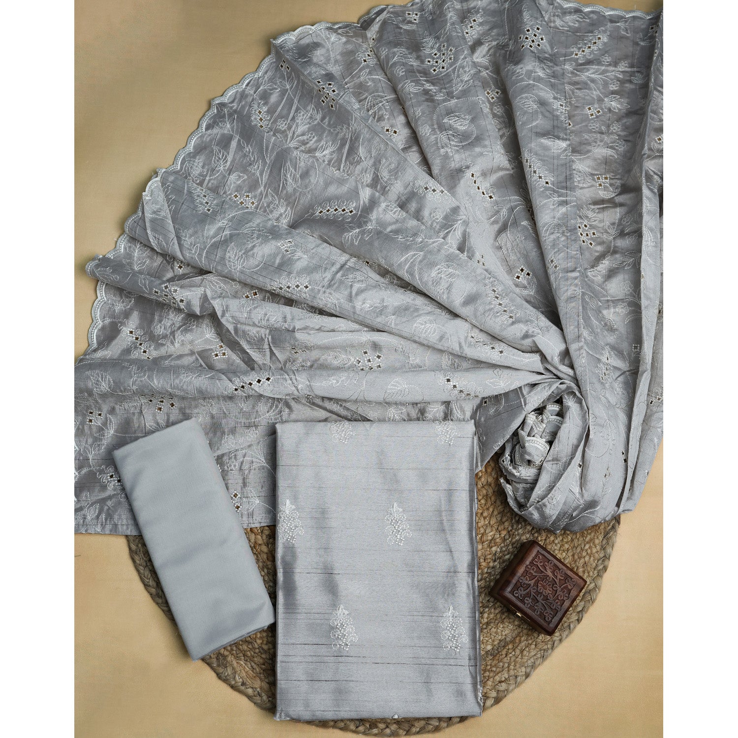 KOTHA SILK EMBROIDERED SUIT SET
