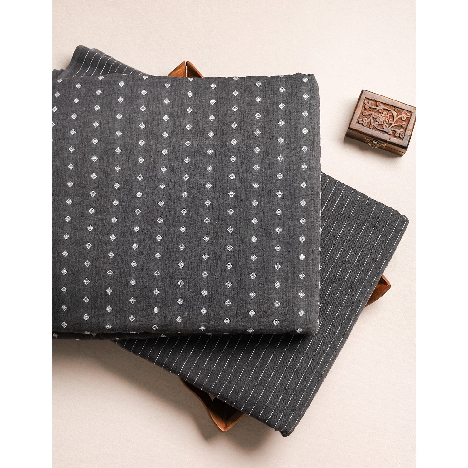 COTTON HANDLOOM FABRICS