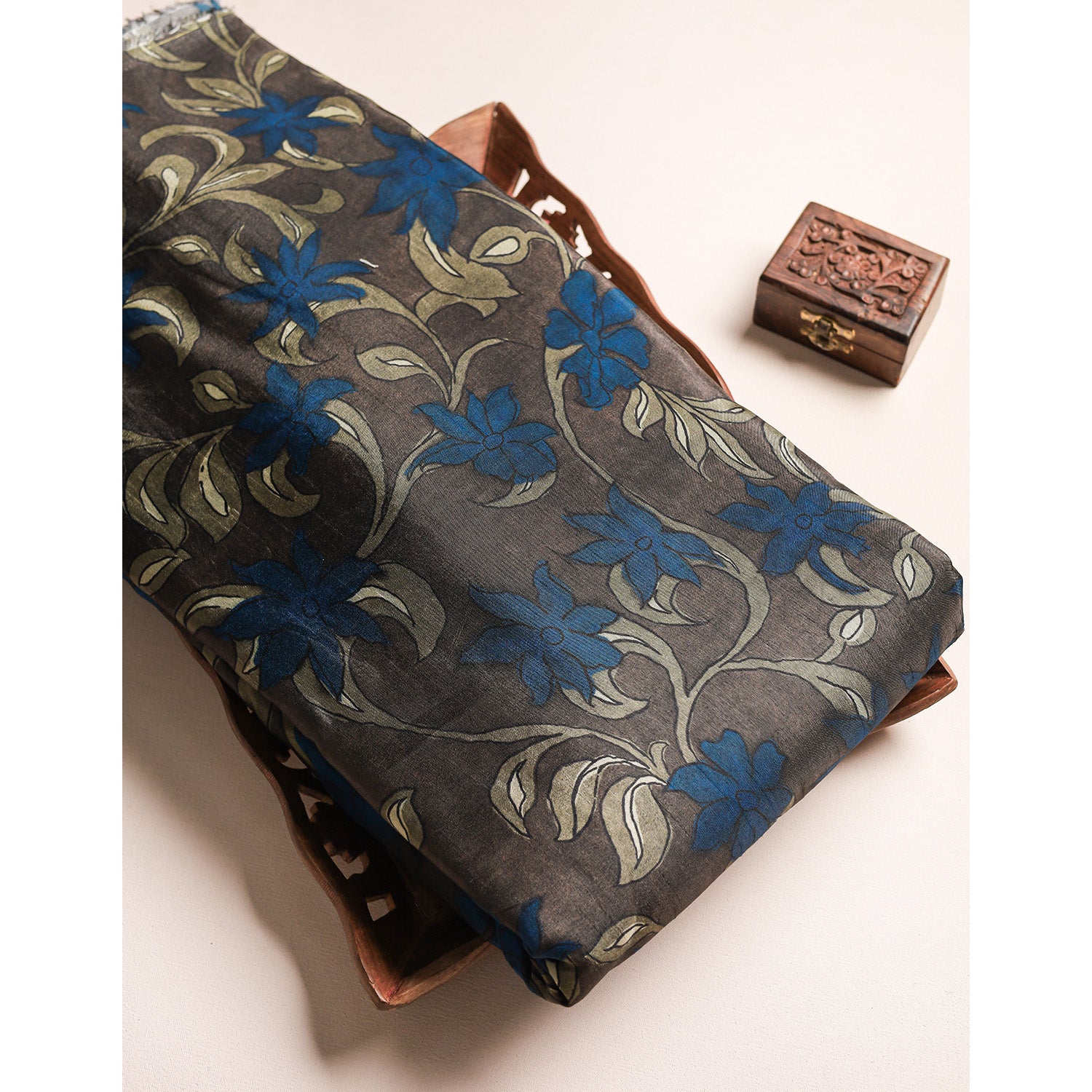 RAGAVI DOLA SILK KALAMKARI FABRIC