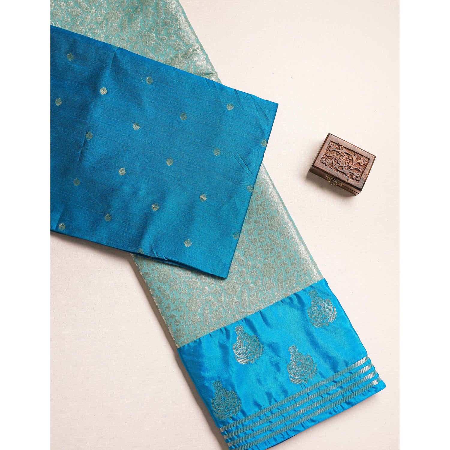 TISSUE SILK-BROCADE MIX & MATCH