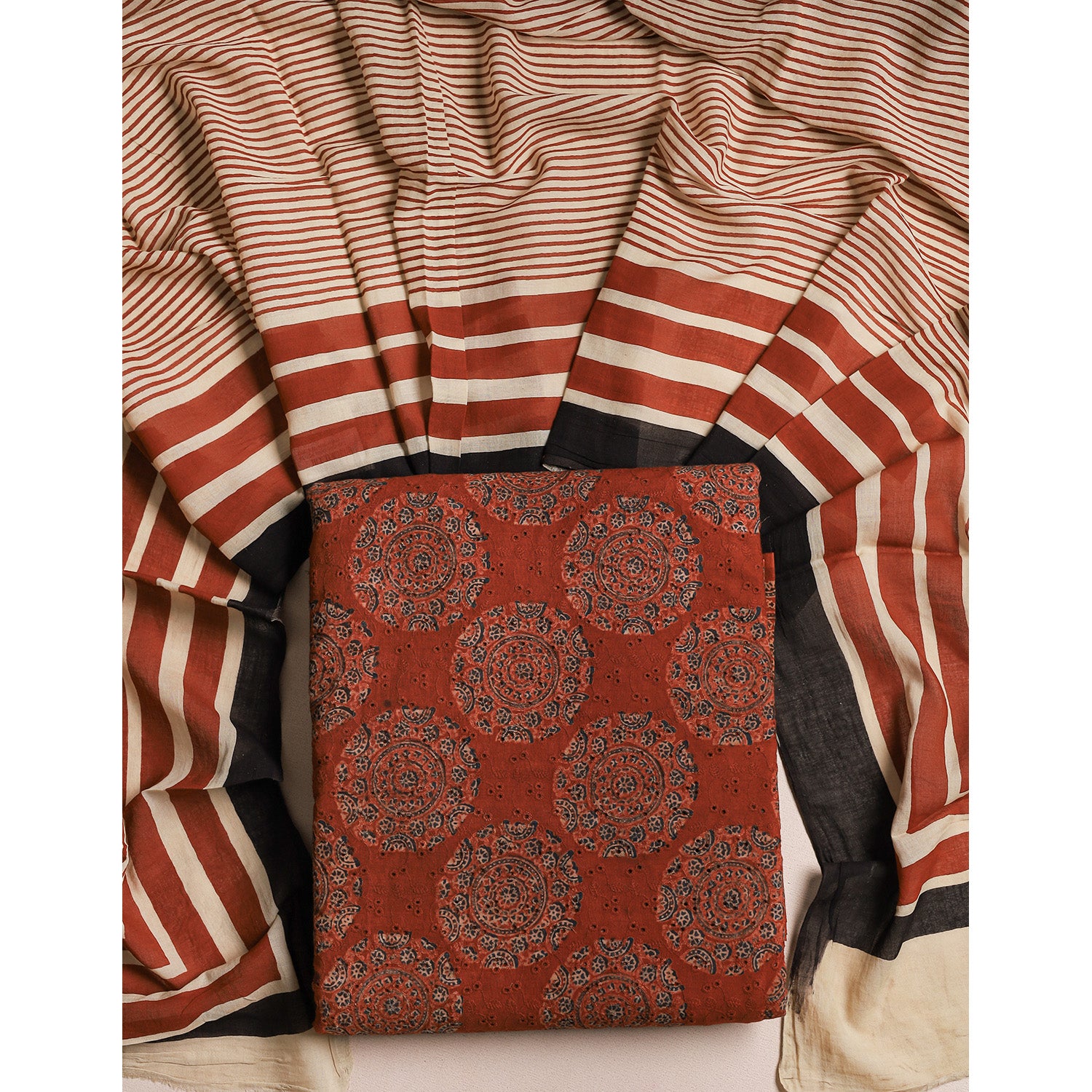COTTON AJRAKH HAKOBA 2 PIECE SET