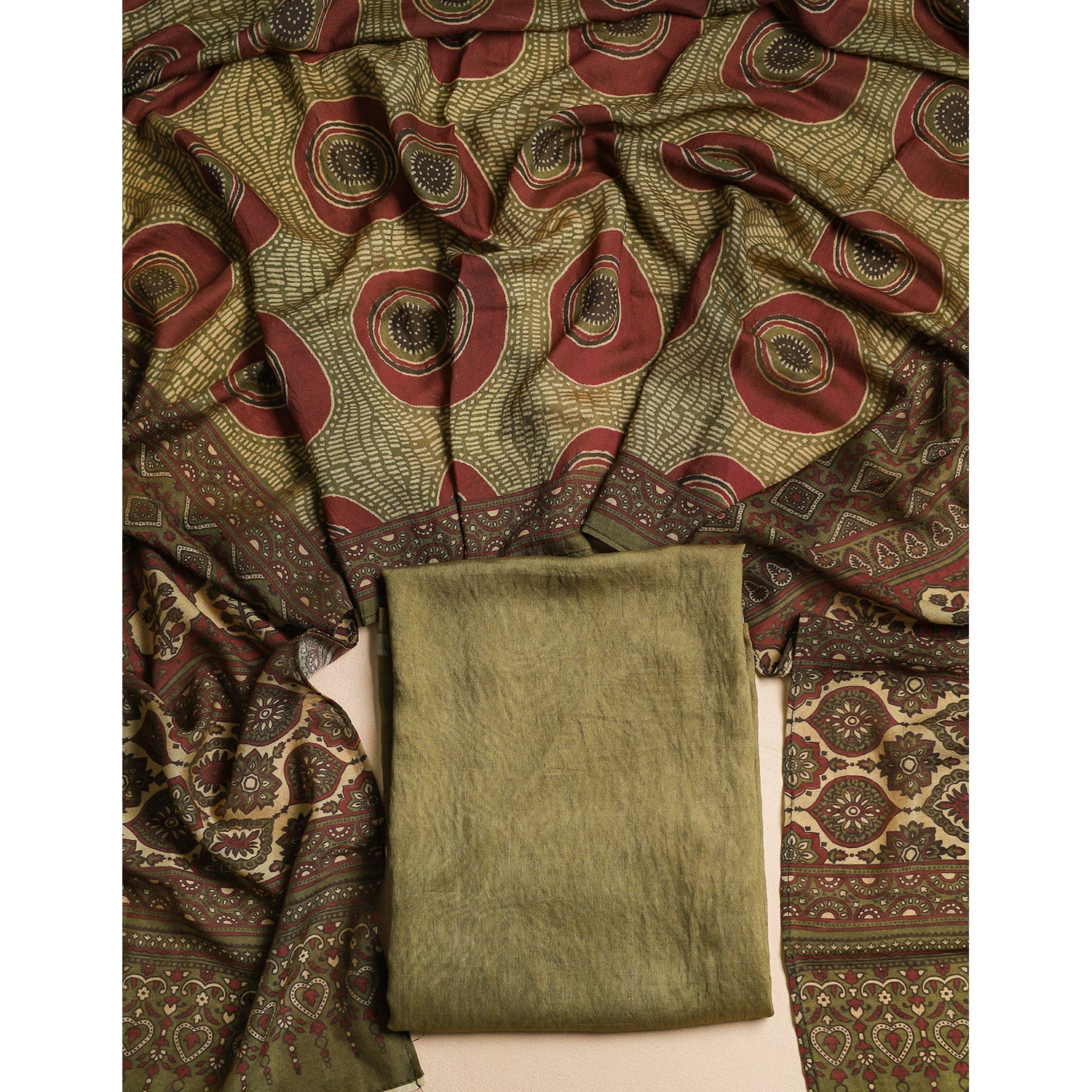 MOGRA CHANDERI SILK 2 PIECE SET