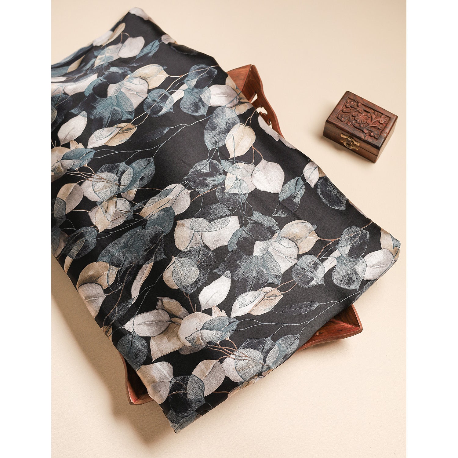 CREPE SILK PRINTED FABRIC