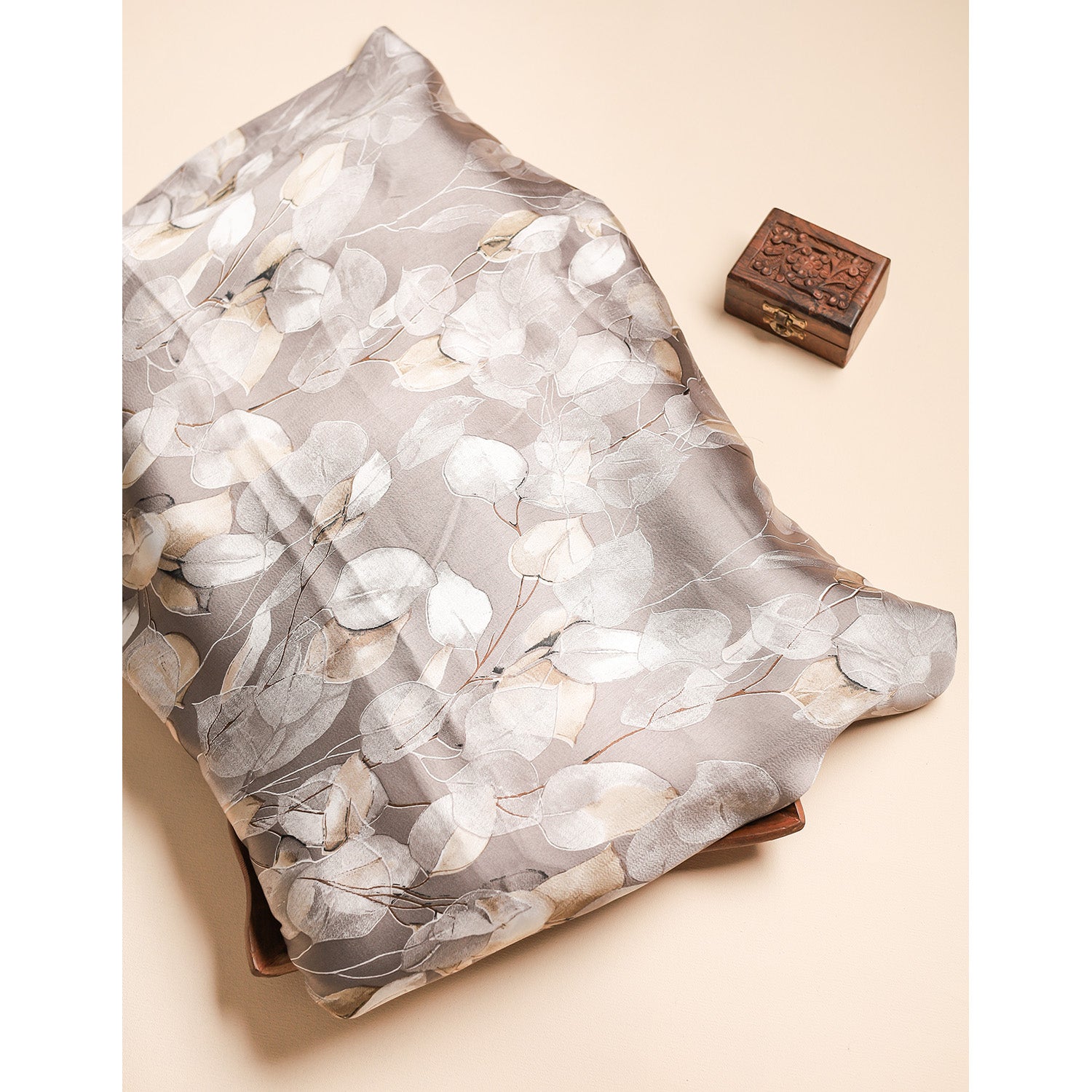 CREPE SILK PRINTED FABRIC