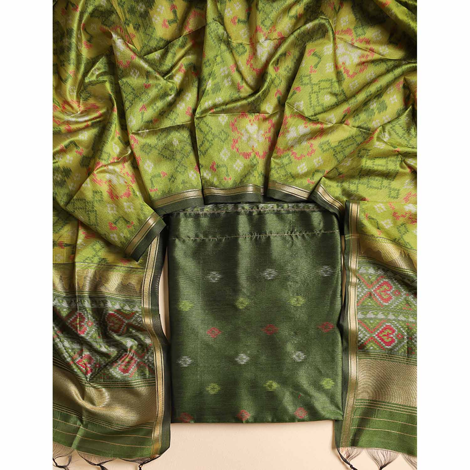 KANCHI SILK TOP WITH IKAT SILK DUPATTA