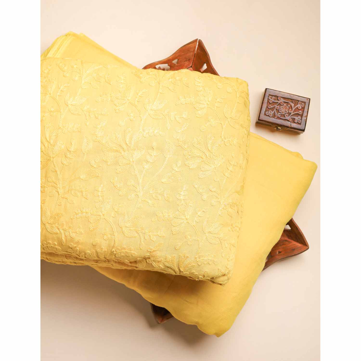 PURE LINEN EMBROIDERED & PLAIN FABRICS