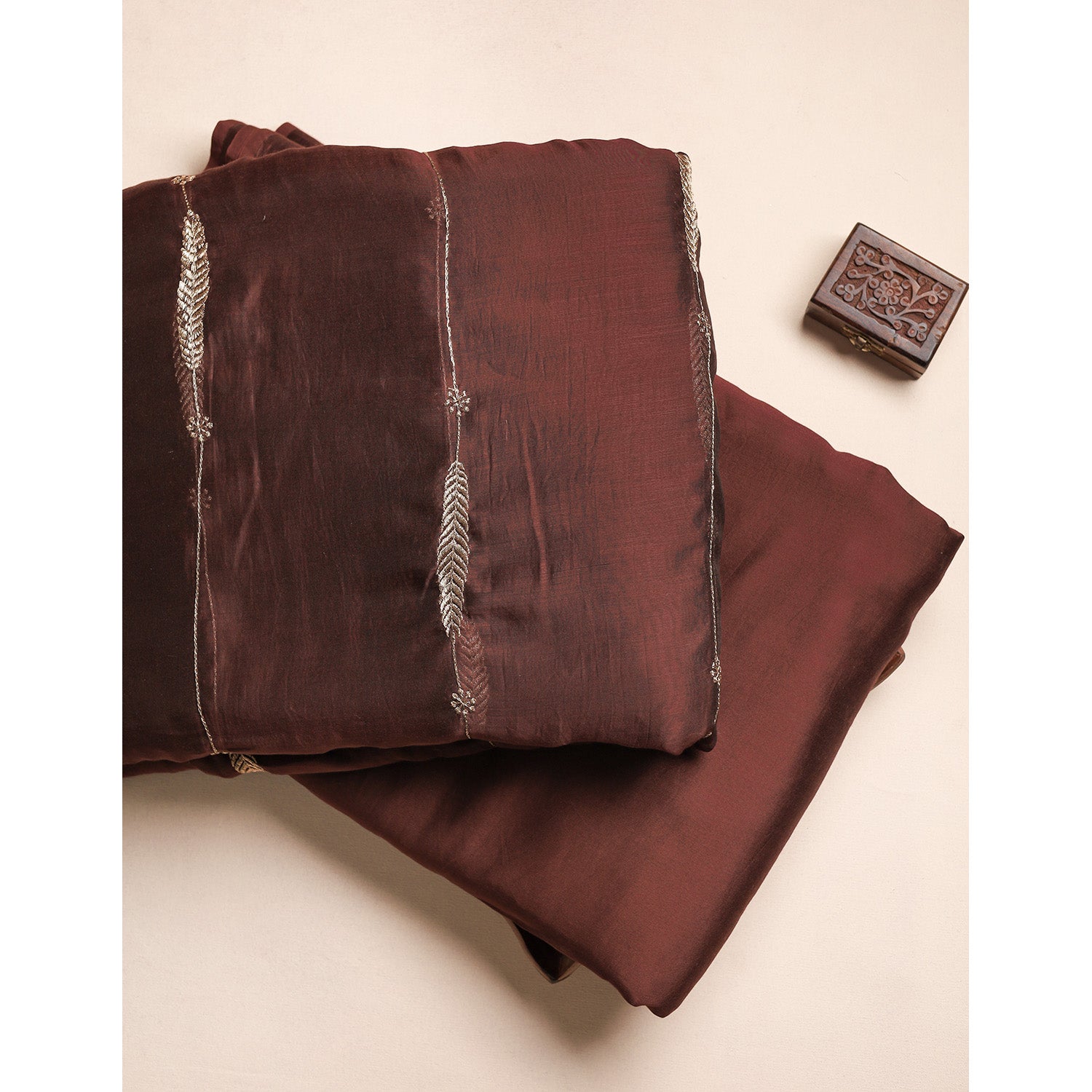 MUL CHANDERI EMBROIDERED & PLAIN FABRICS