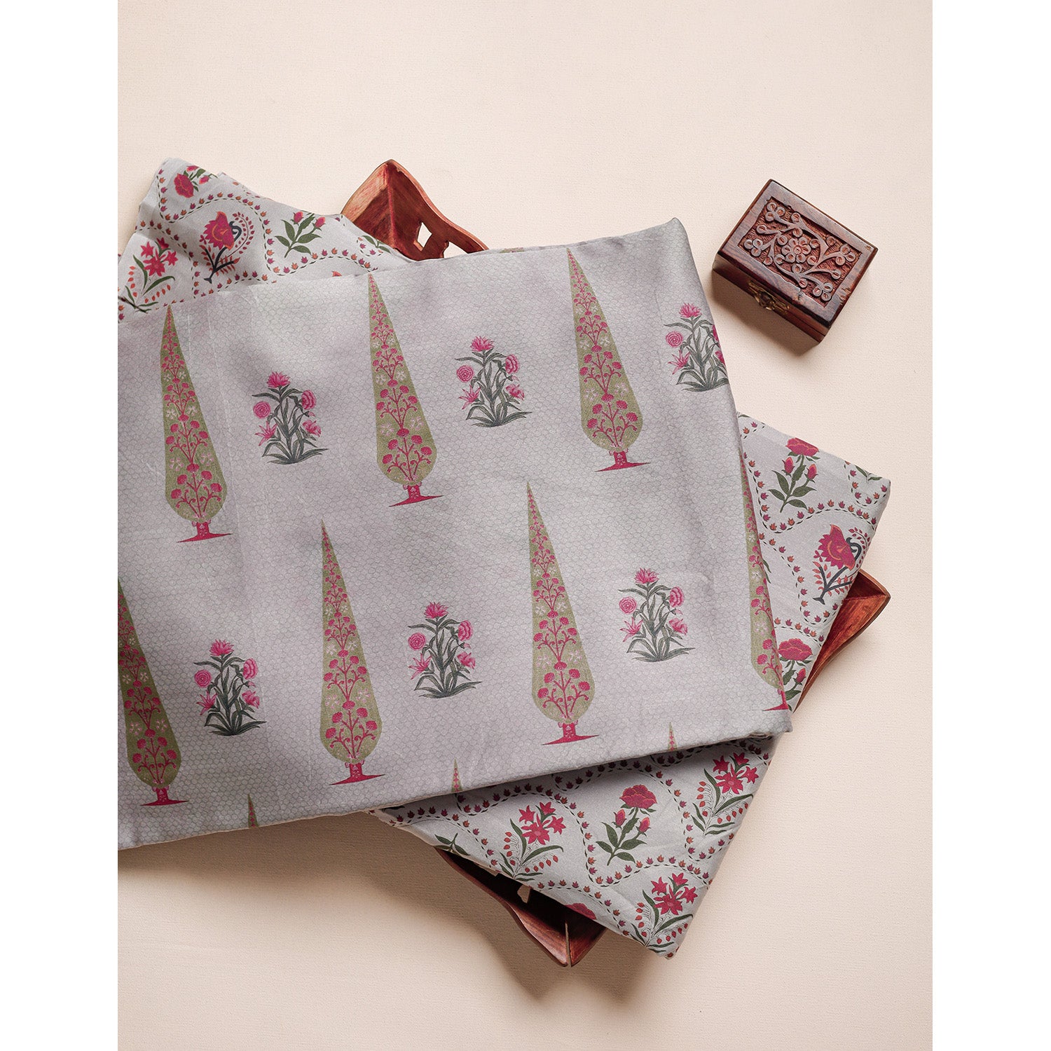 MUL CHANDERI BLOCK PRINTED FABRIC