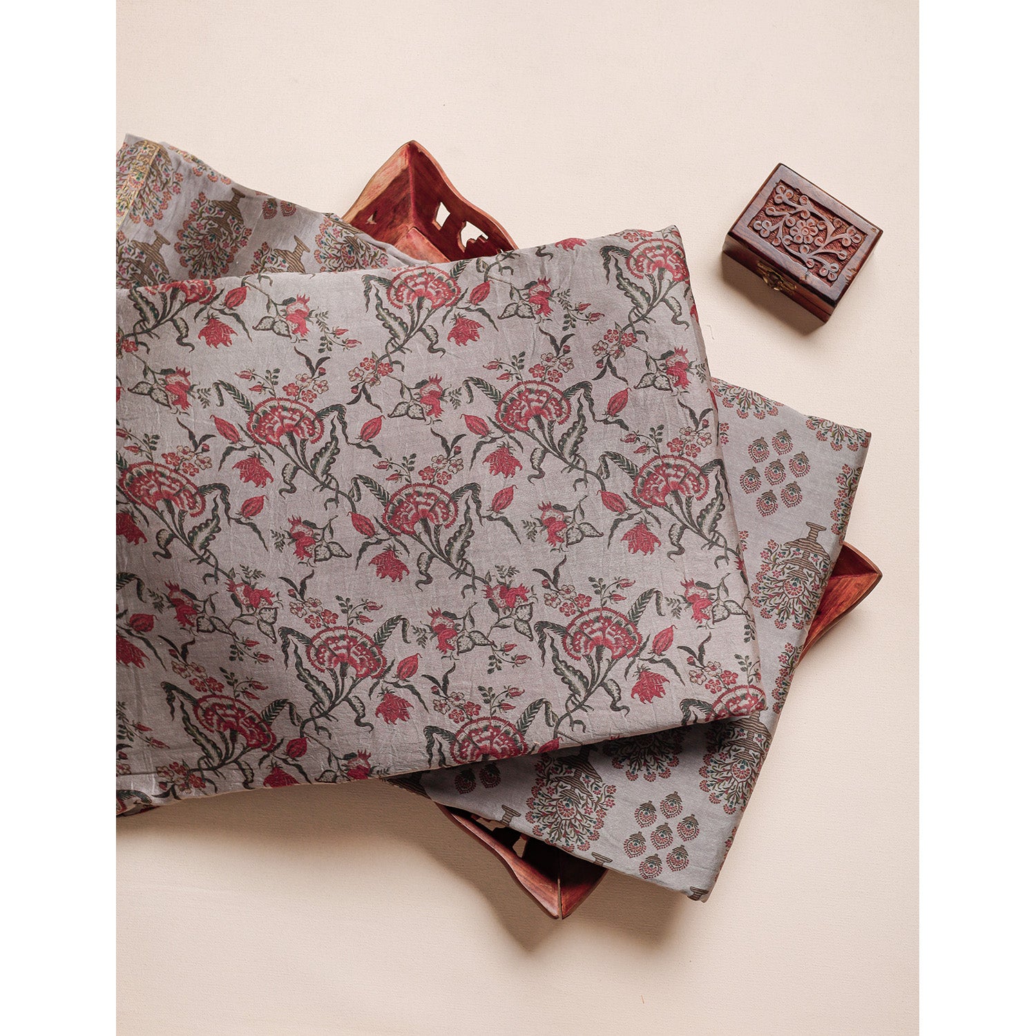 MUL CHANDERI BLOCK PRINTED FABRIC