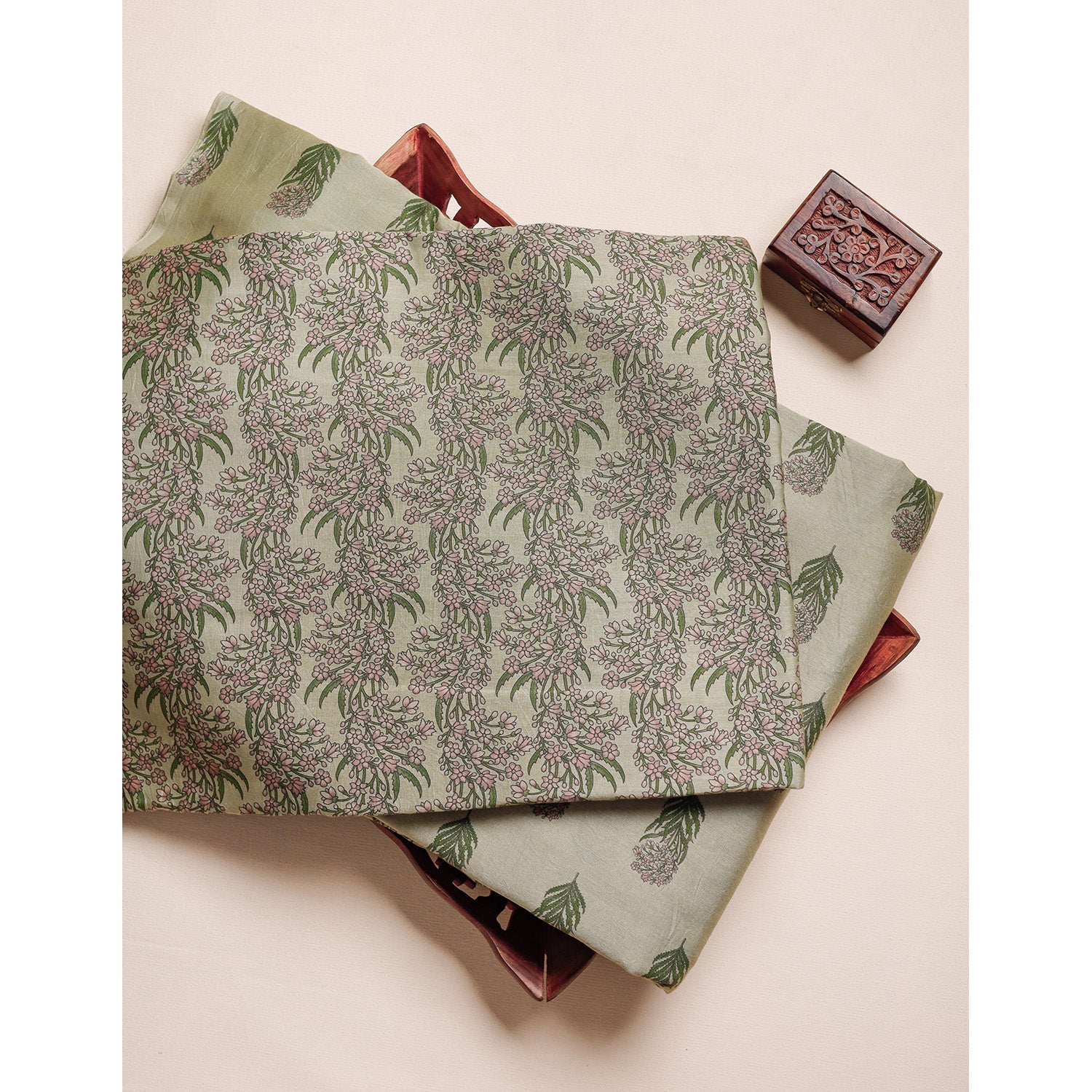 MUL CHANDERI BLOCK PRINTED FABRIC