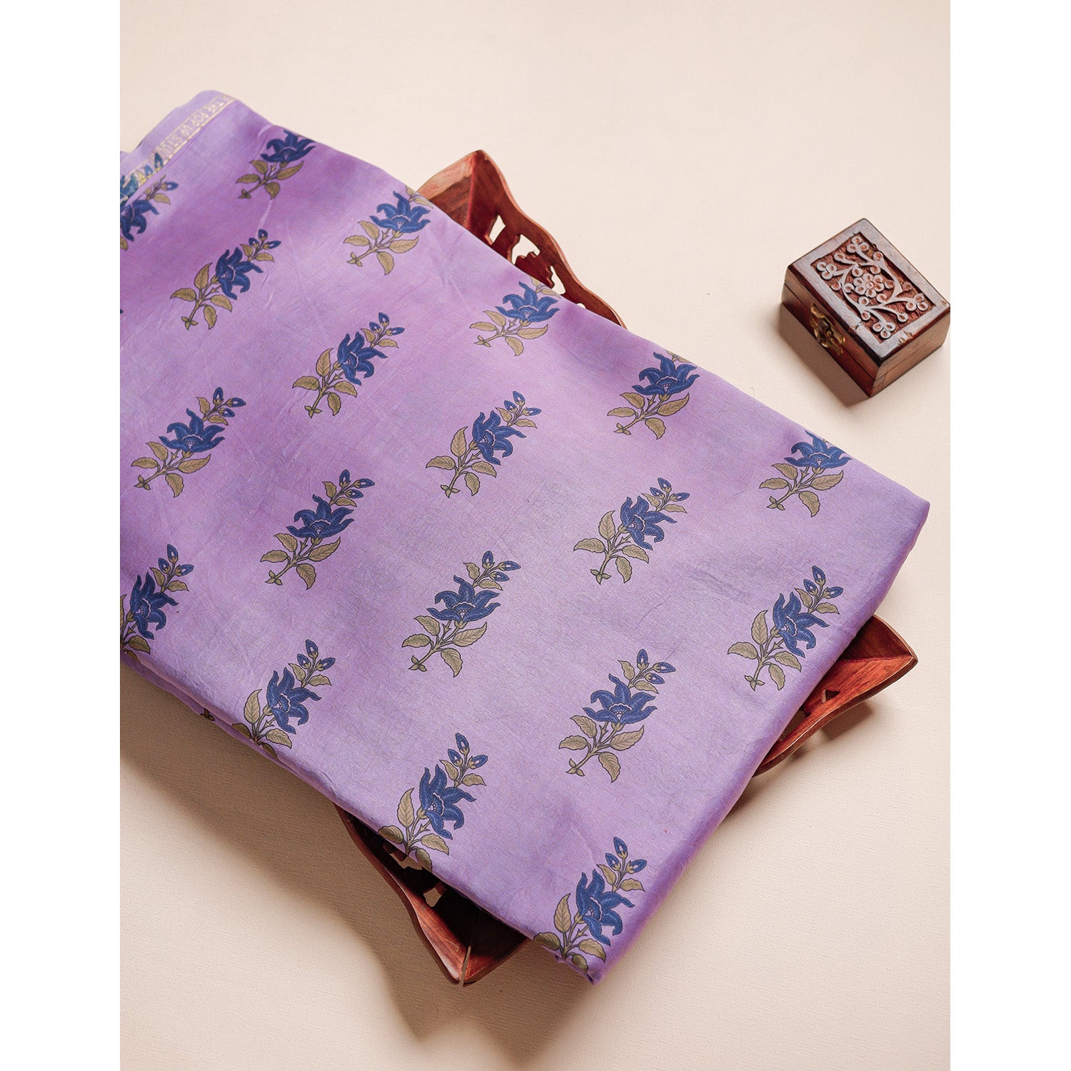 MUL CHANDERI BLOCK PRINTED FABRIC