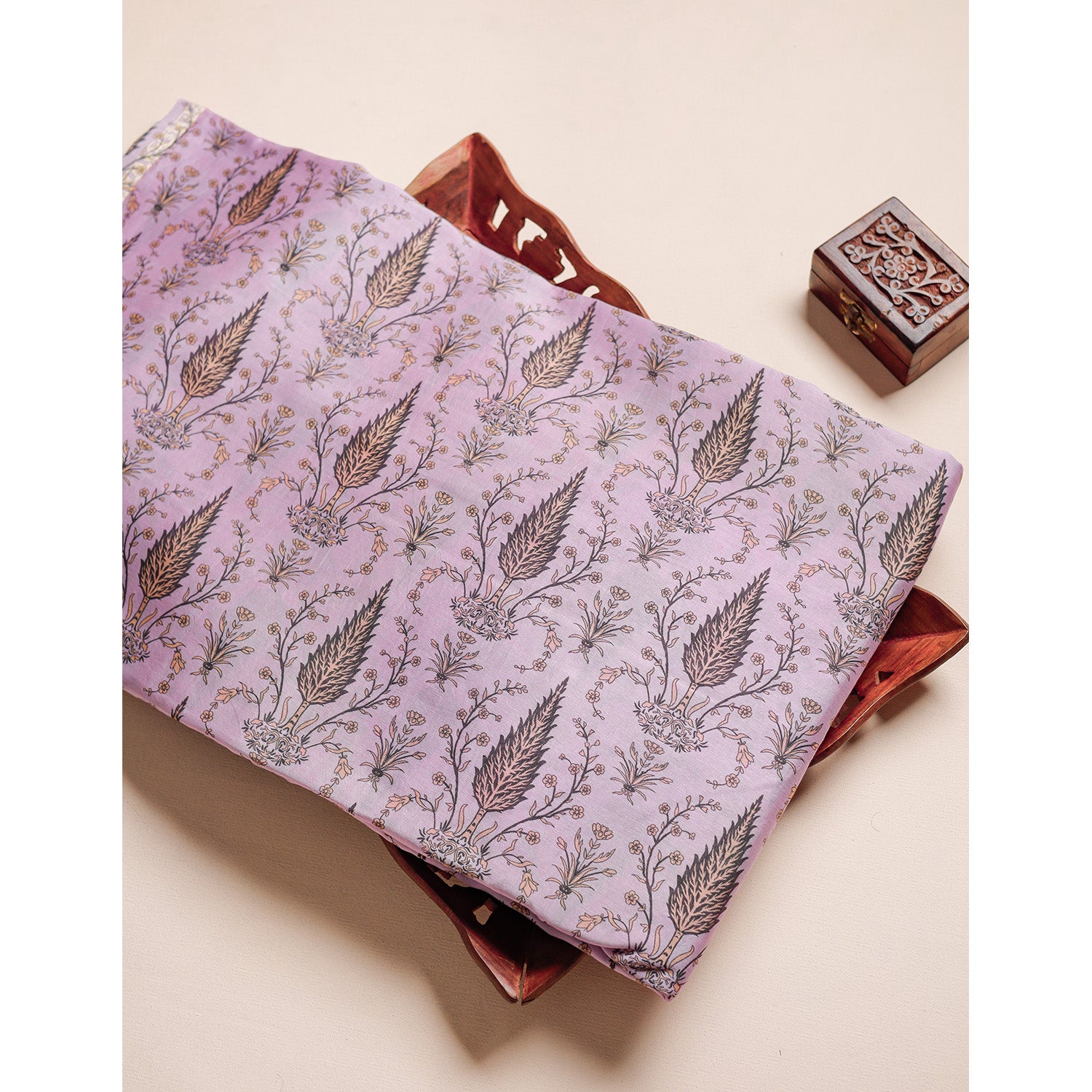 MUL CHANDERI BLOCK PRINTED FABRIC