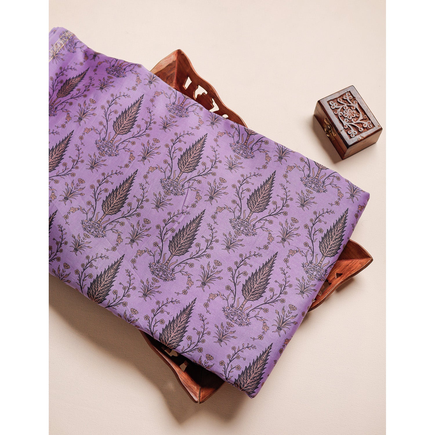 MUL CHANDERI BLOCK PRINTED FABRIC