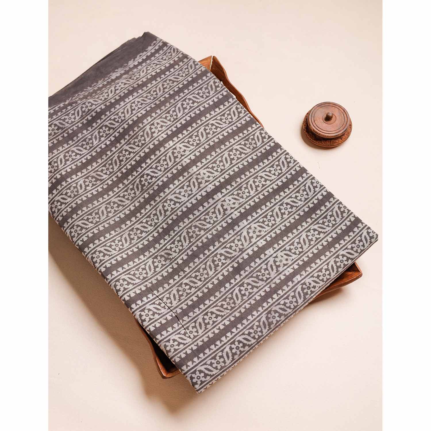 COTTON HANDBLOCK PRINTED FABRIC