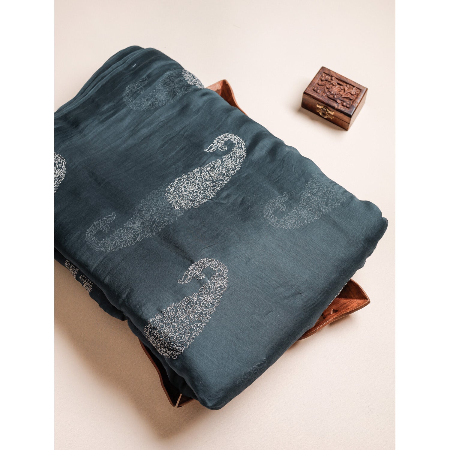 MUL CHANDERI ZARI EMBROIDERED FABRIC