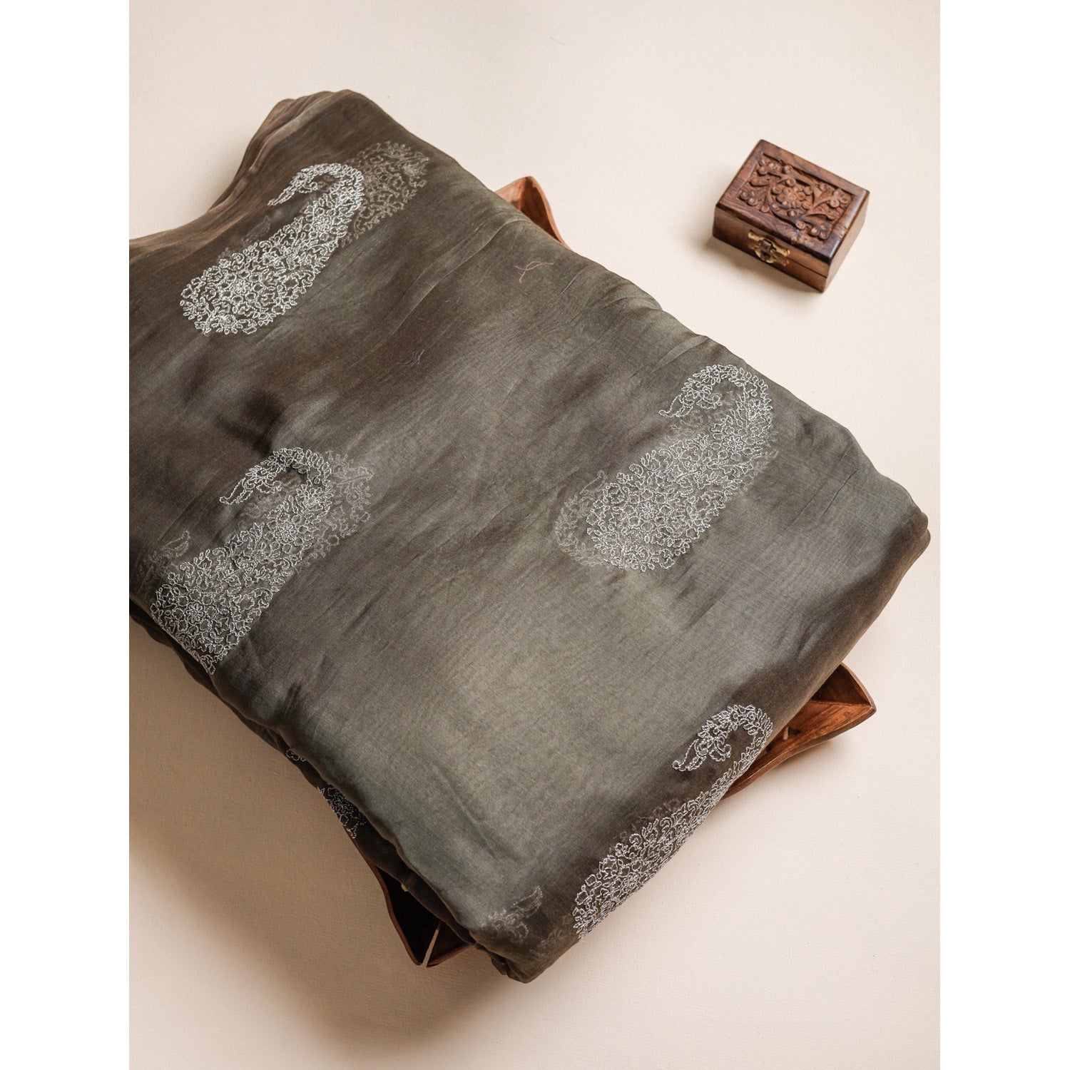 MUL CHANDERI ZARI EMBROIDERED FABRIC