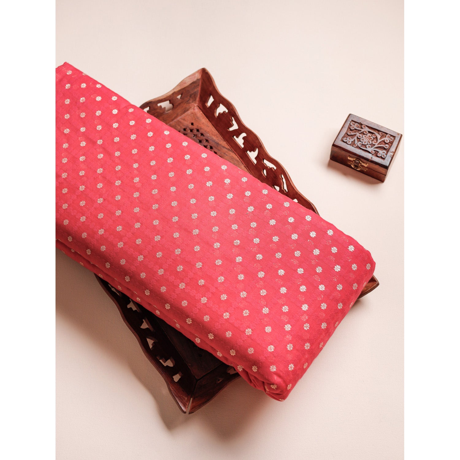 COTTON JACQUARD WOVEN FABRIC