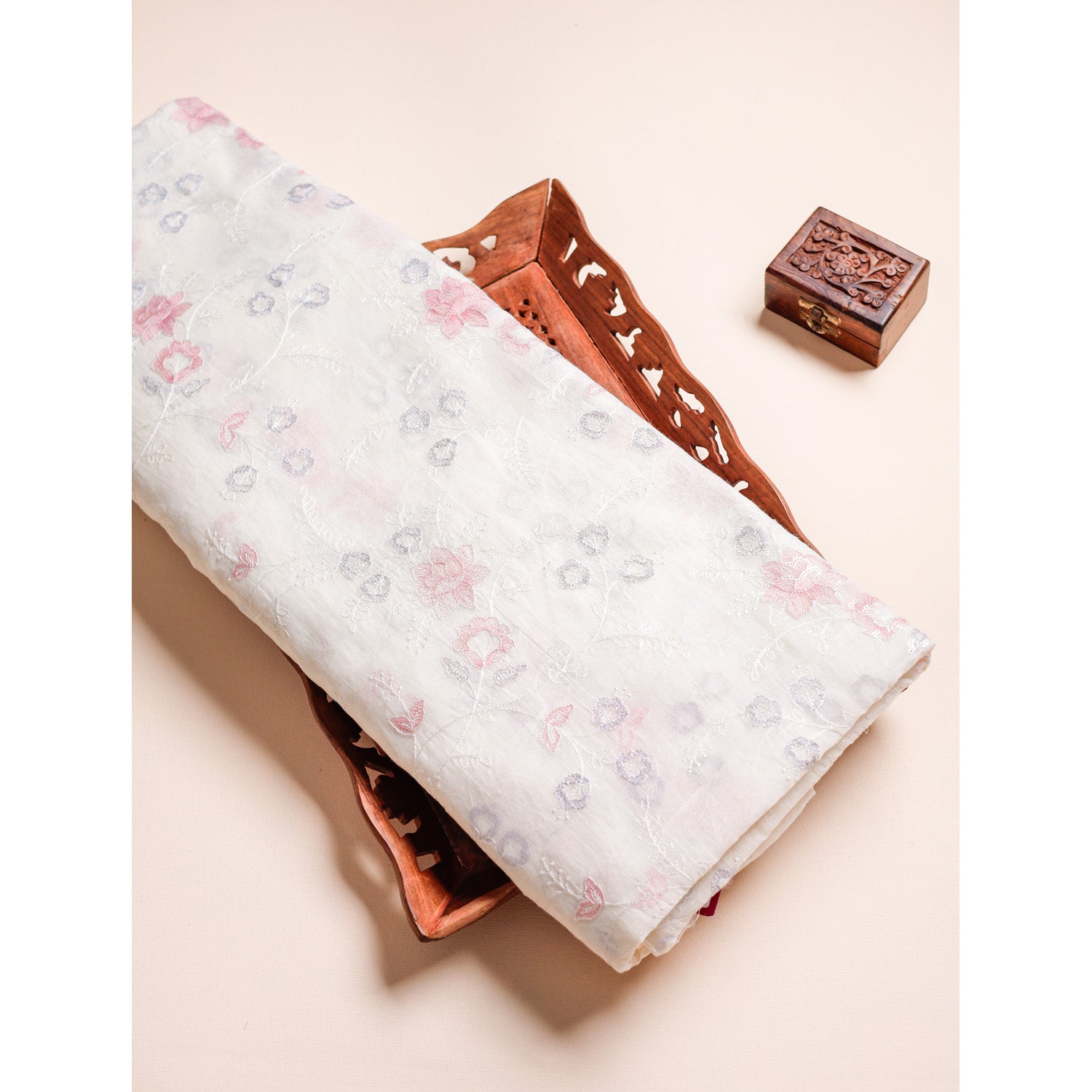 LINEN EMBROIDERED FABRIC