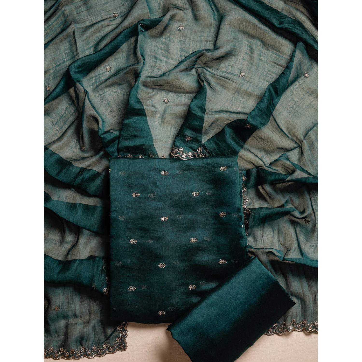 MUL CHANDERI SILK ZARI EMBROIDERED SUIT SET