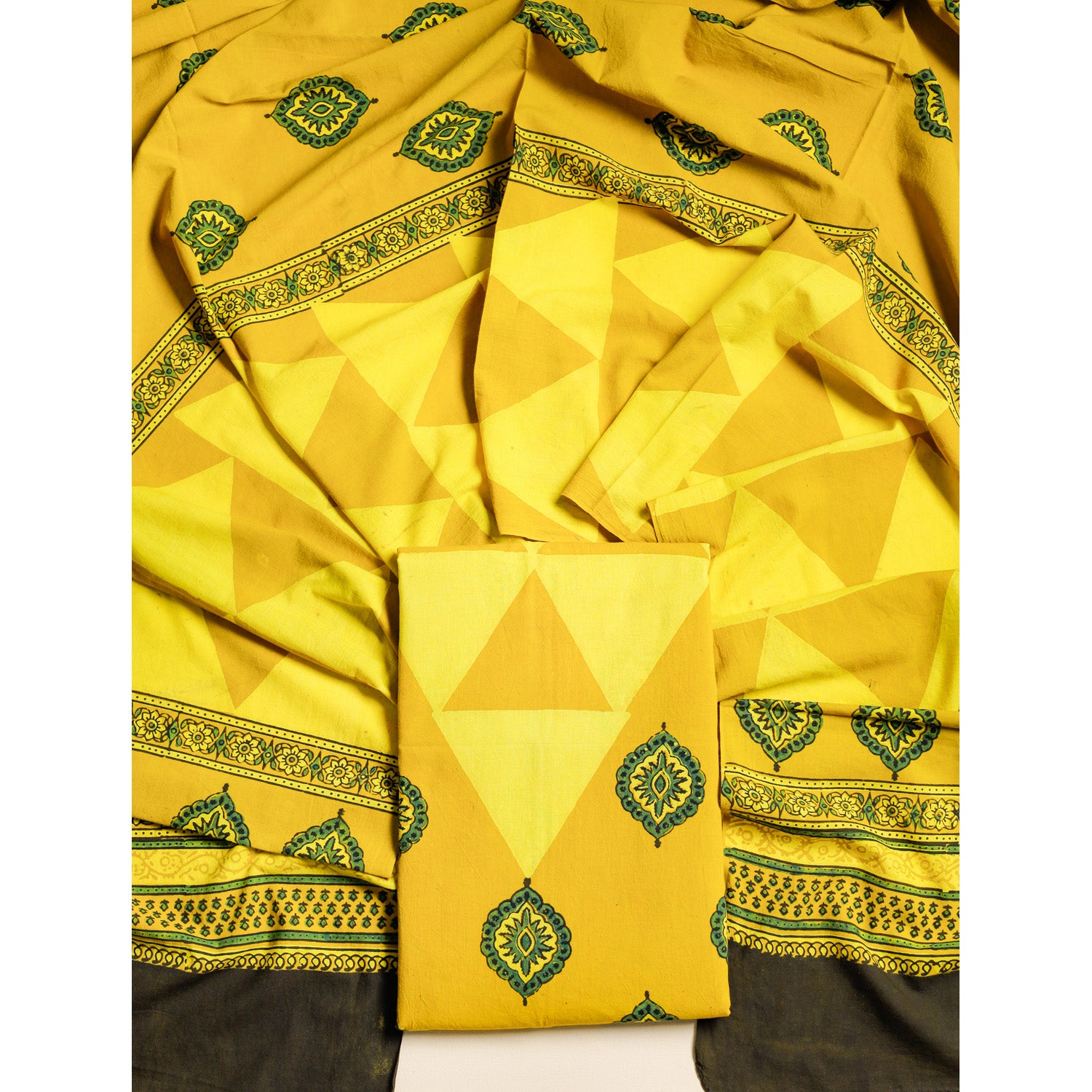 PURE COTTON AJRAKH 2 PIECE SET