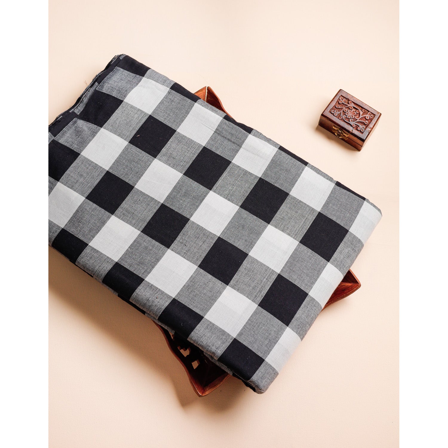 COTTON HANDLOOM CHECKS FABRIC
