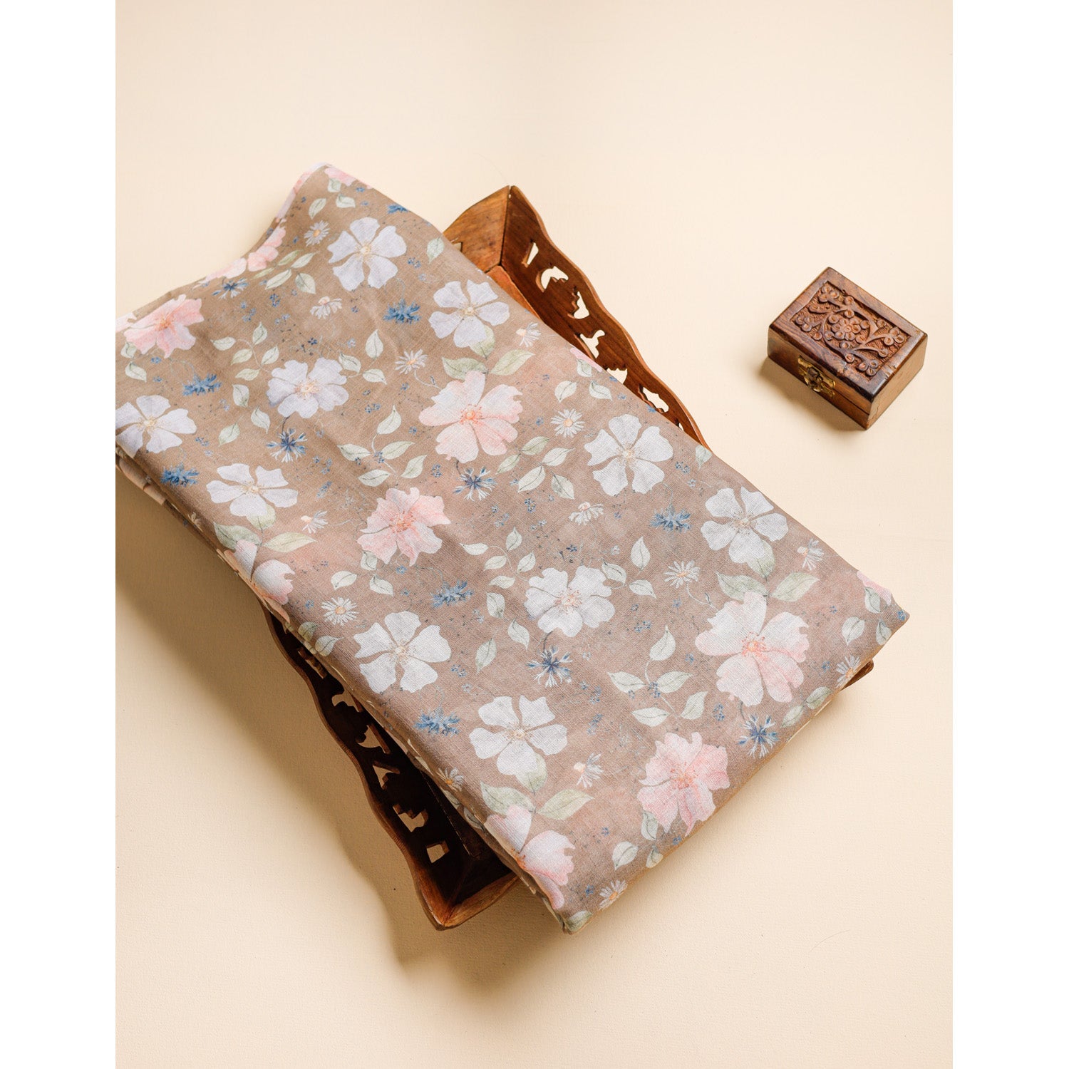 SEMI LINEN DIGITAL PRINTED FABRIC