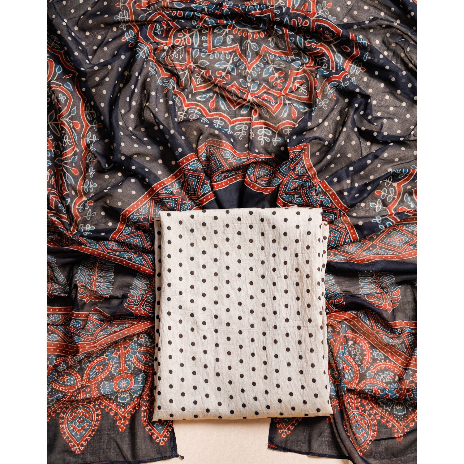 MOGRA CHANDERI 2 PIECE SET