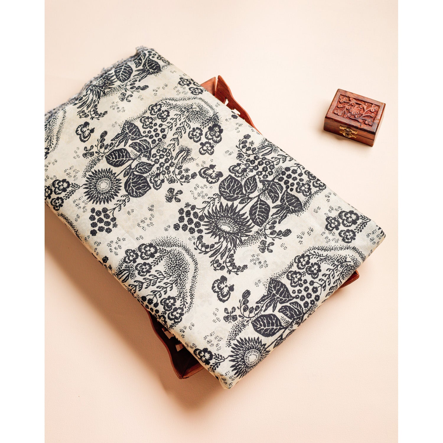 PREMIUM PURE COTTON DIGITAL PRINTED FABRIC
