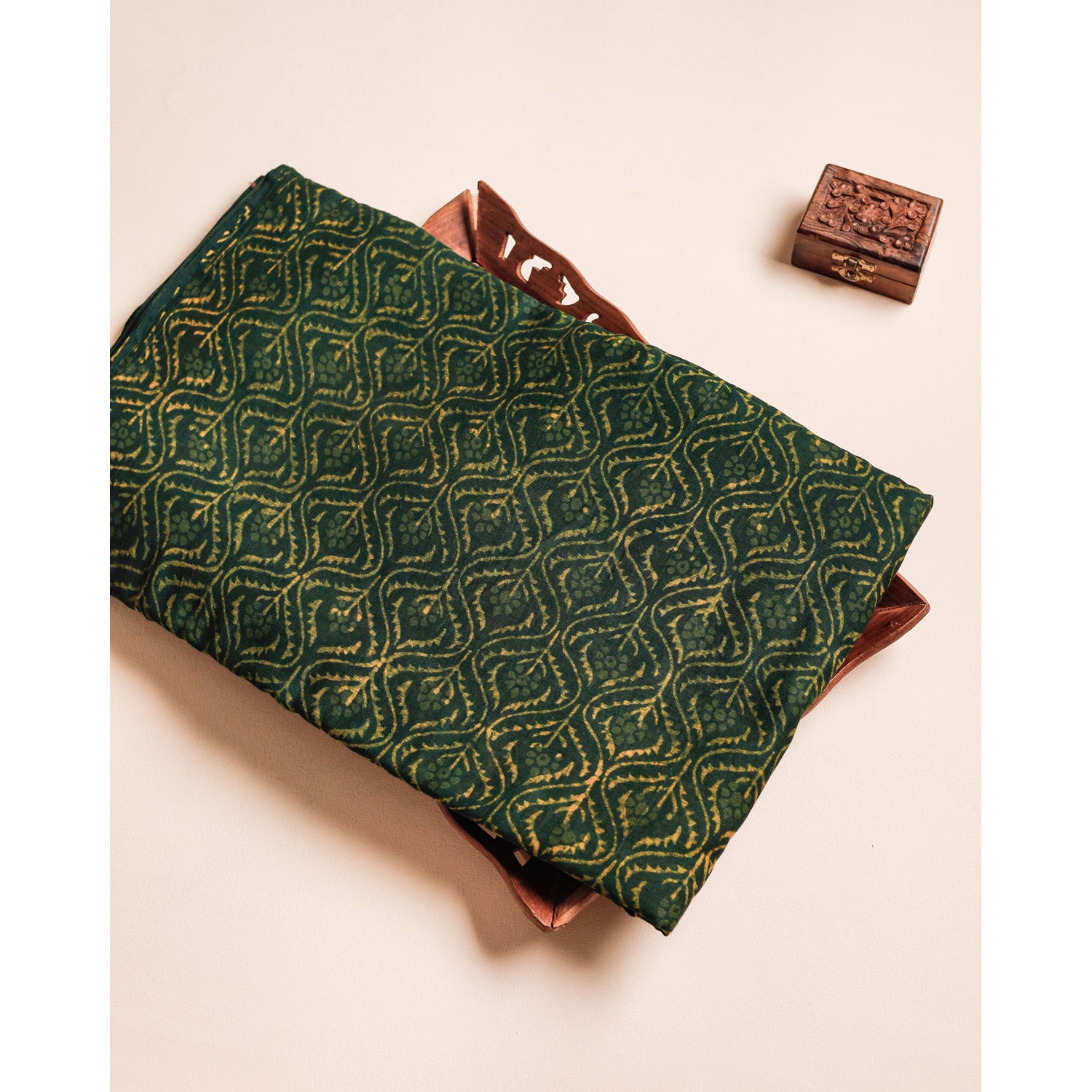 PURE MUL CHANDERI HANDBLOCK PRINTED FABRIC