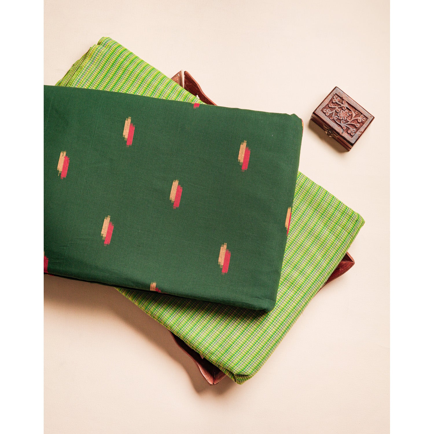 COTTON HANDLOOM FABRICS