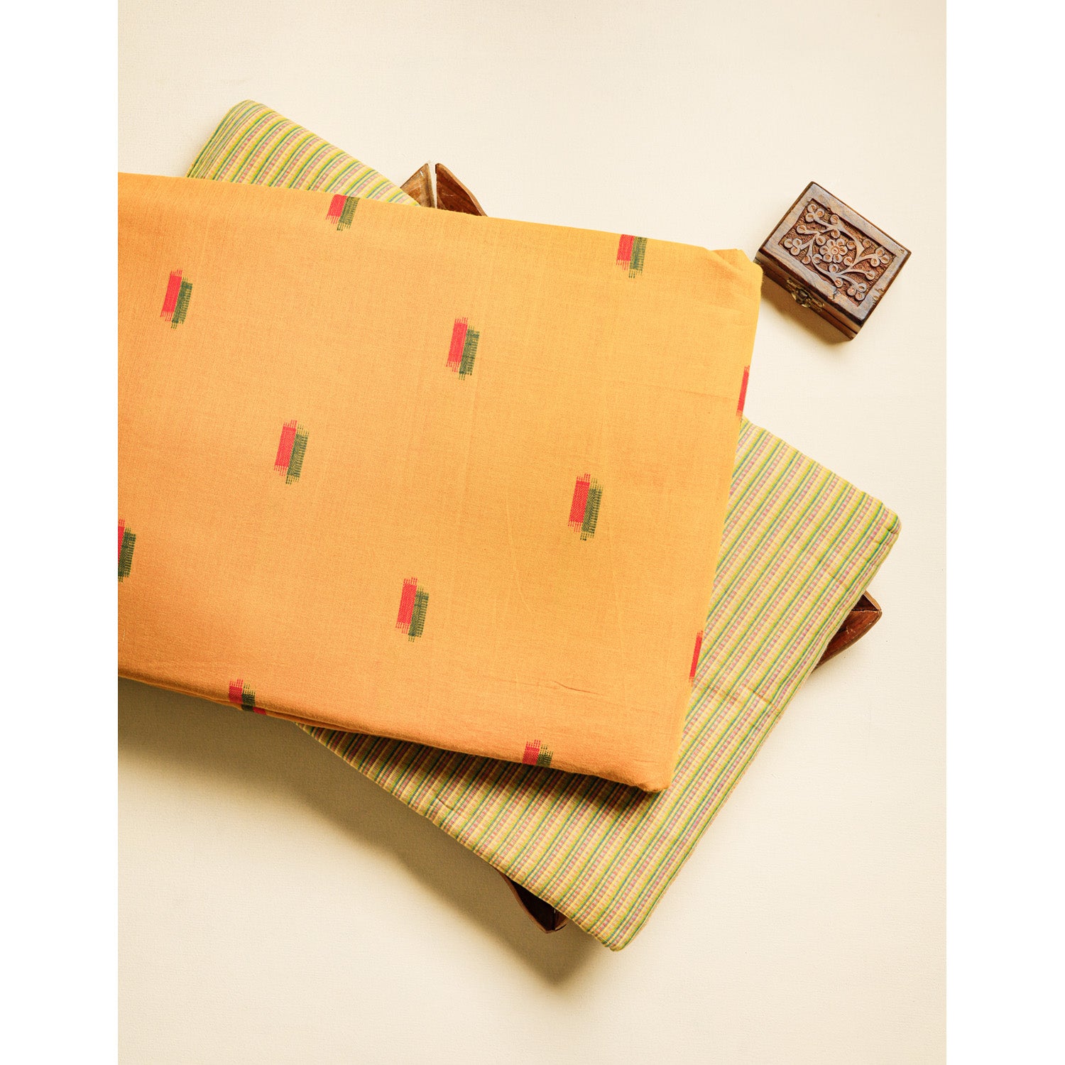 COTTON HANDLOOM FABRICS